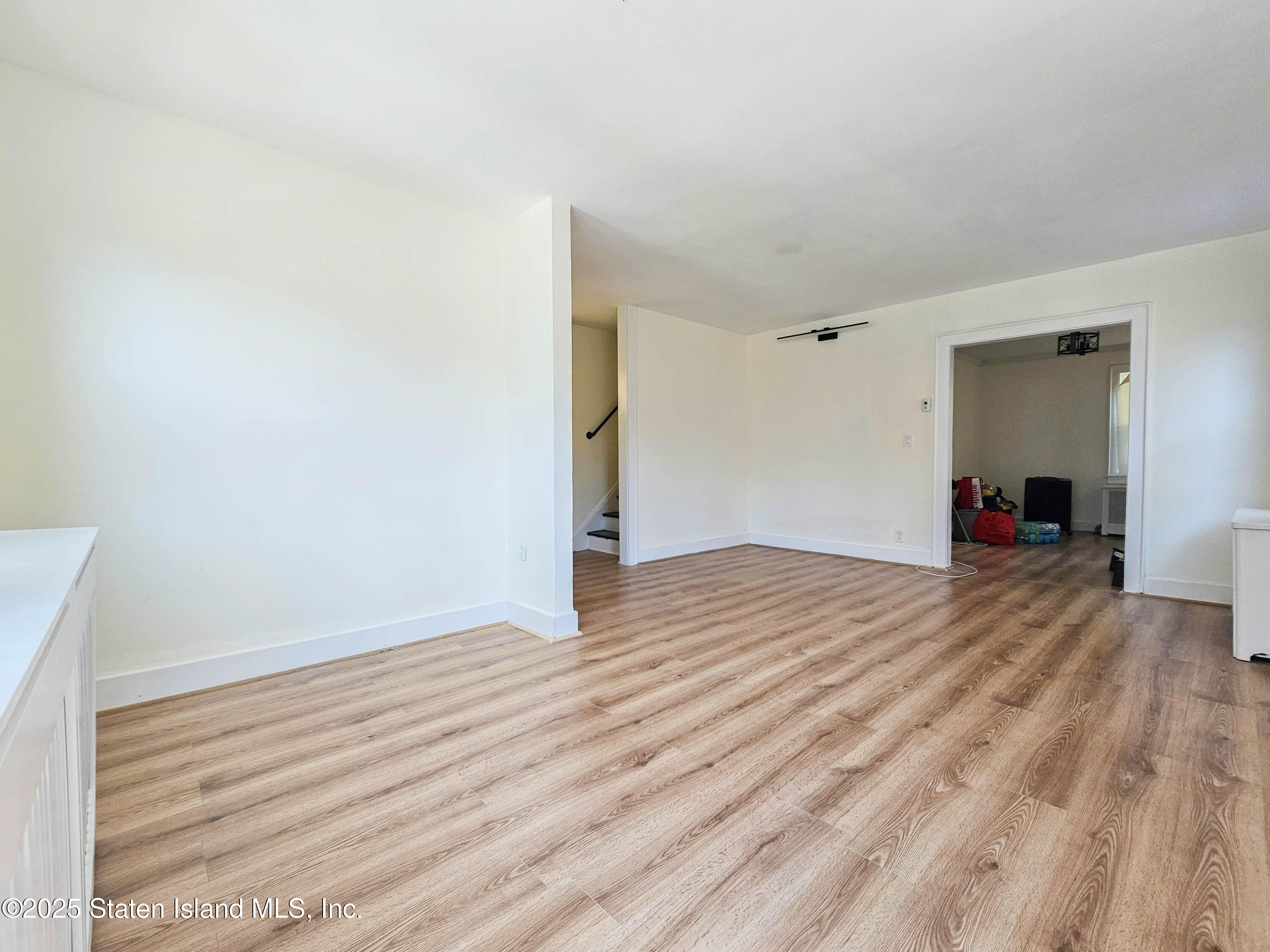 144 Beverly Avenue Image 4