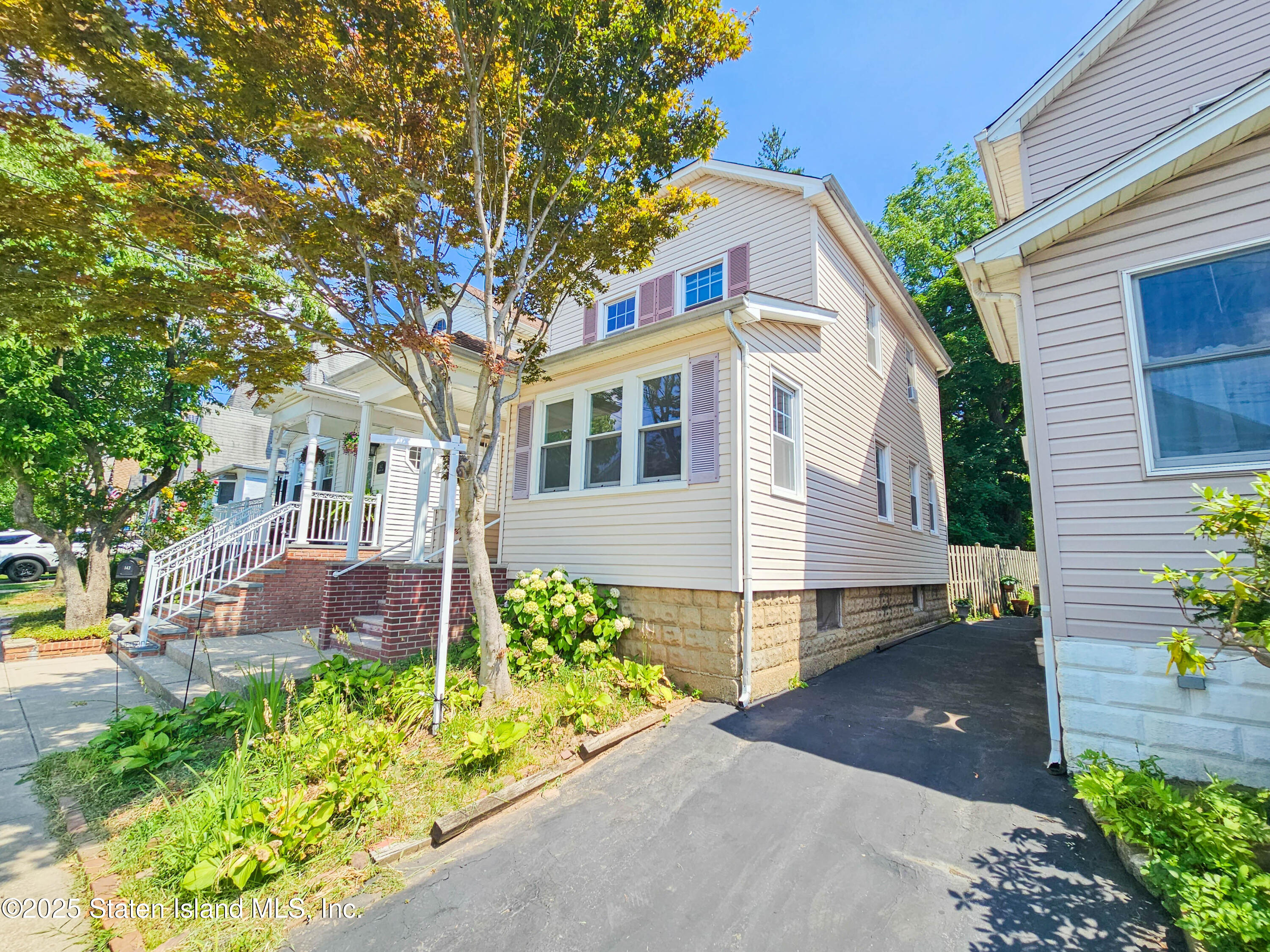 144 Beverly Avenue Image 3