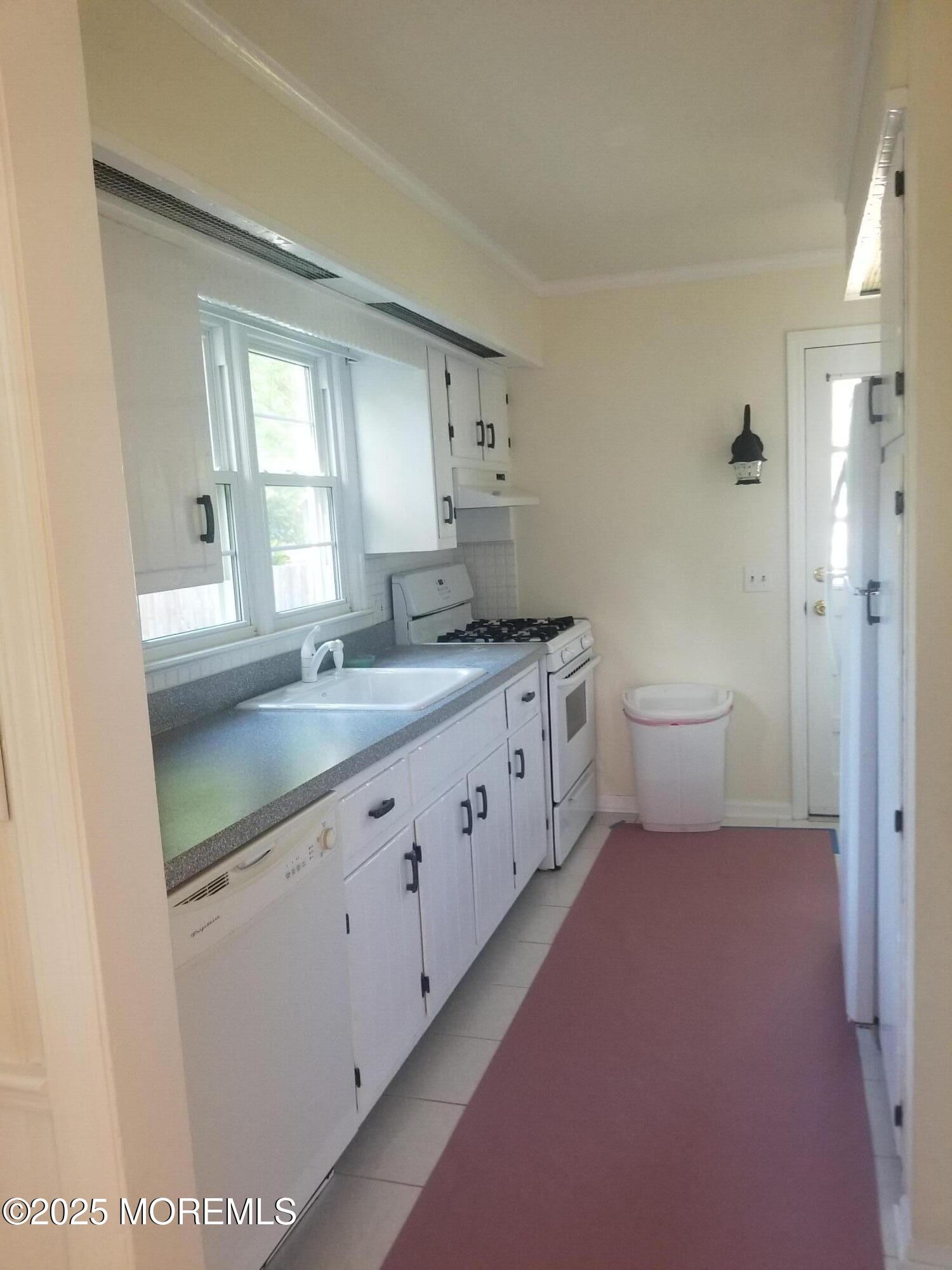 614 Marshall Drive Image 2