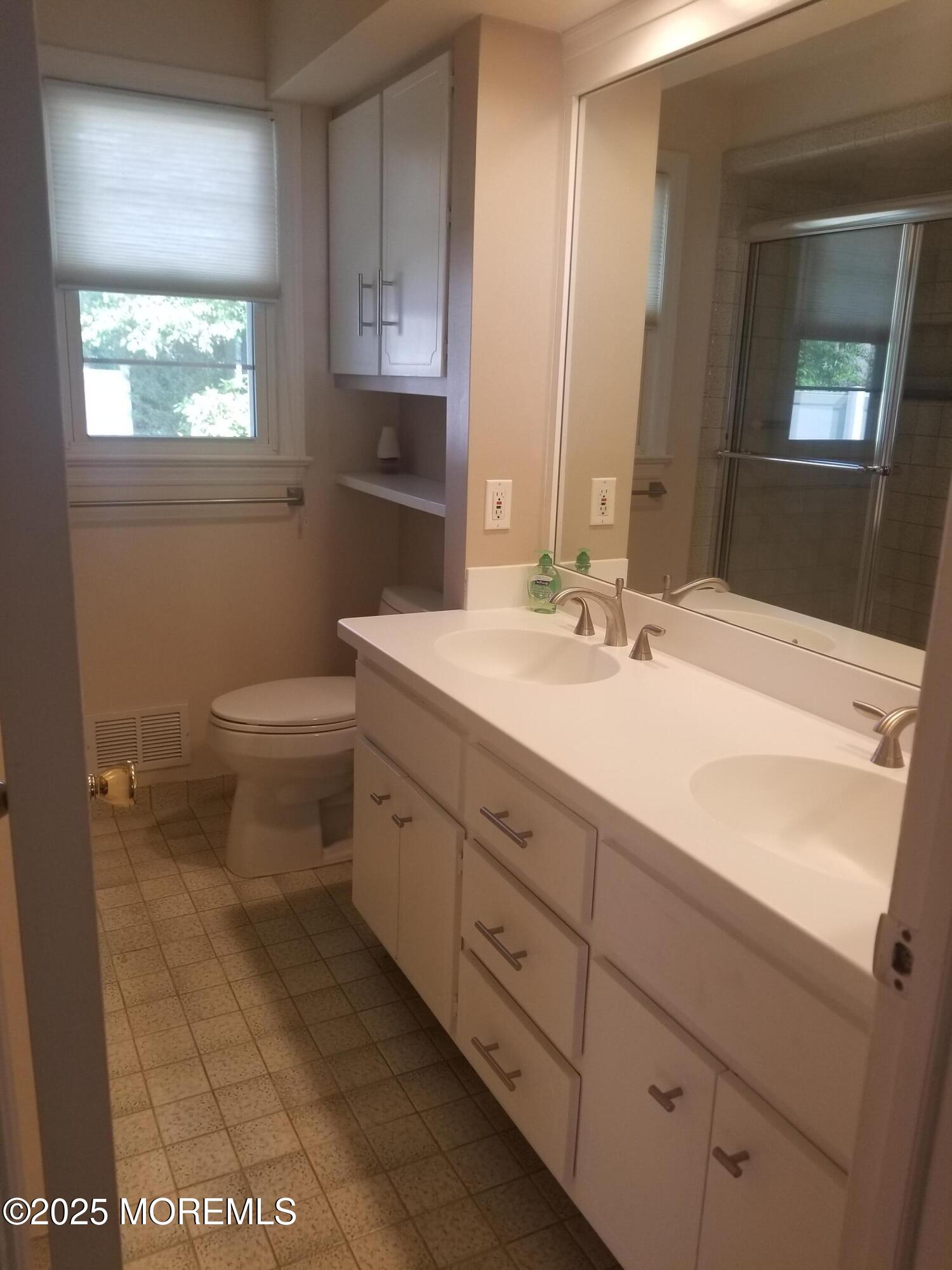 614 Marshall Drive Image 5