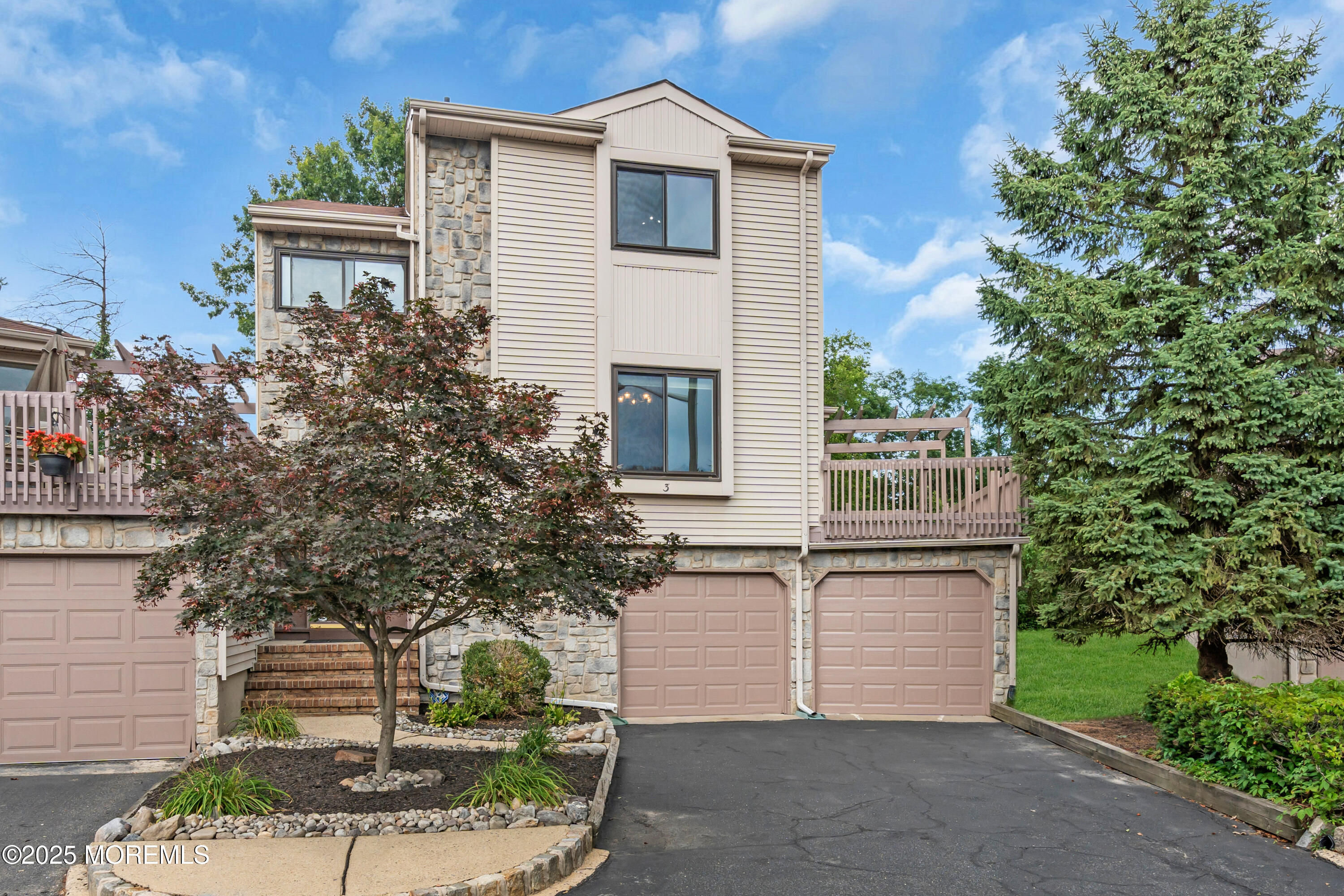 3 Redberry Court, East Brunswick, NJ, 08816