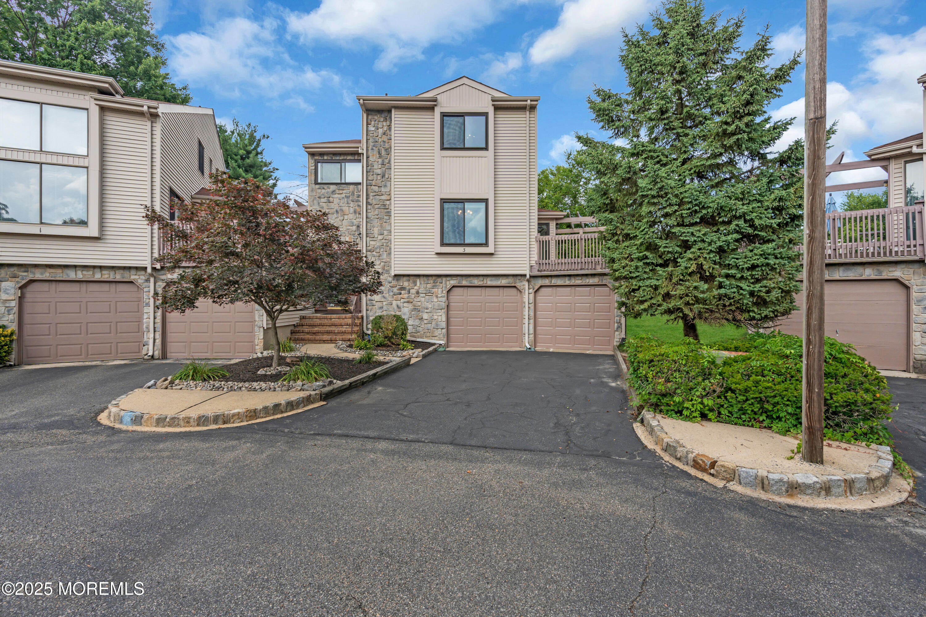 3 Redberry Court Image 2