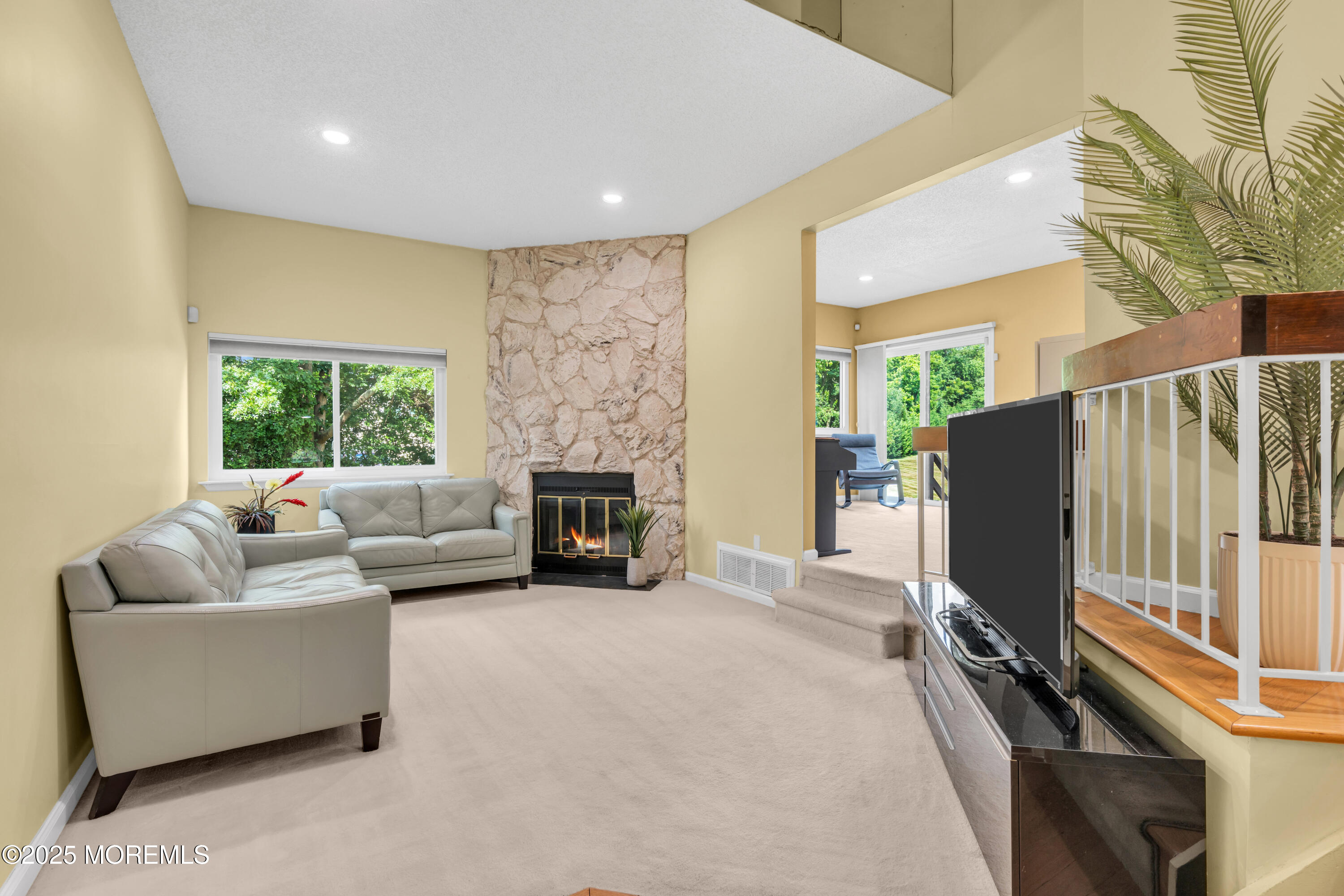 3 Redberry Court Image 5