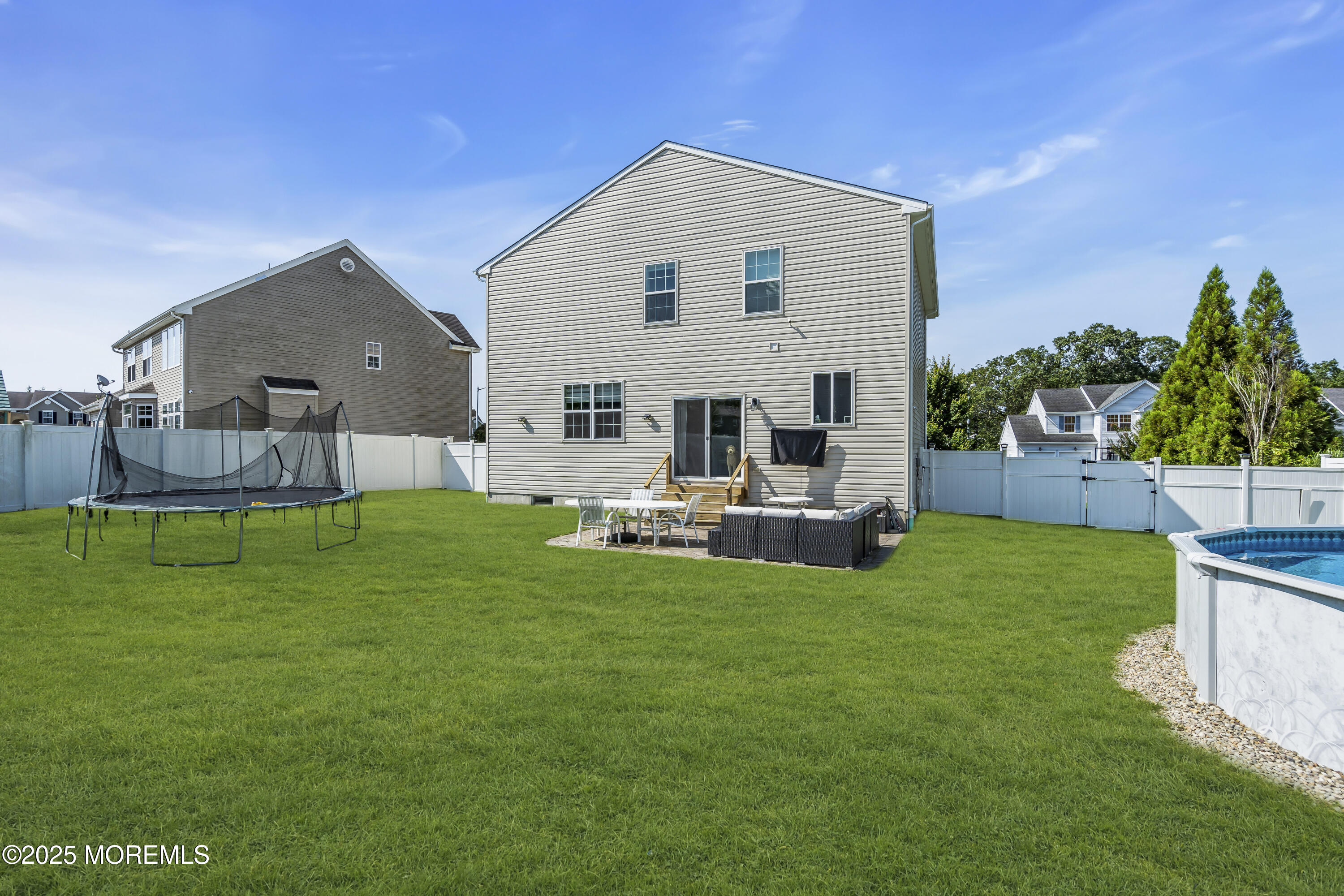 6 Hopper Avenue Image 5