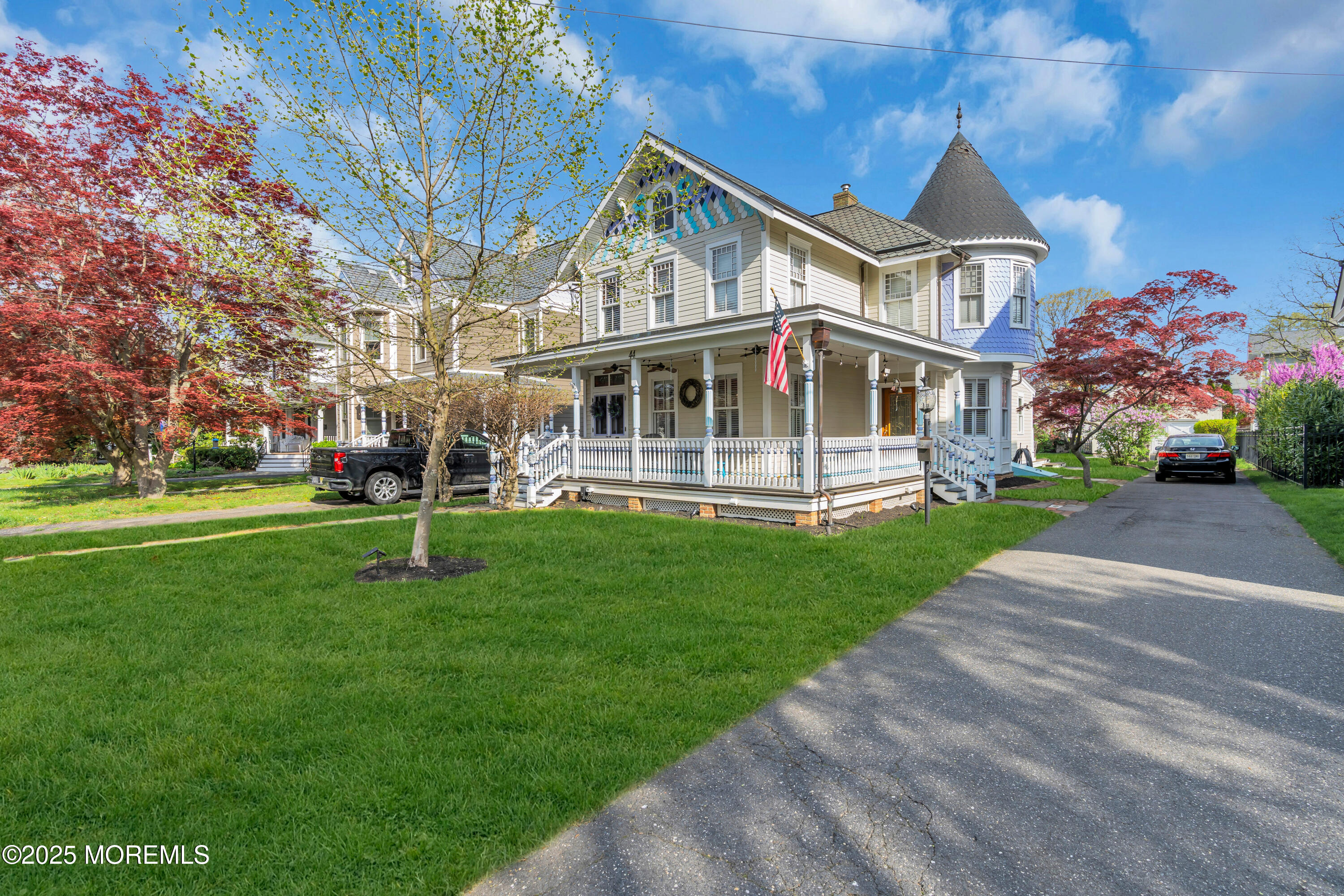 44 Irving Place Image 5