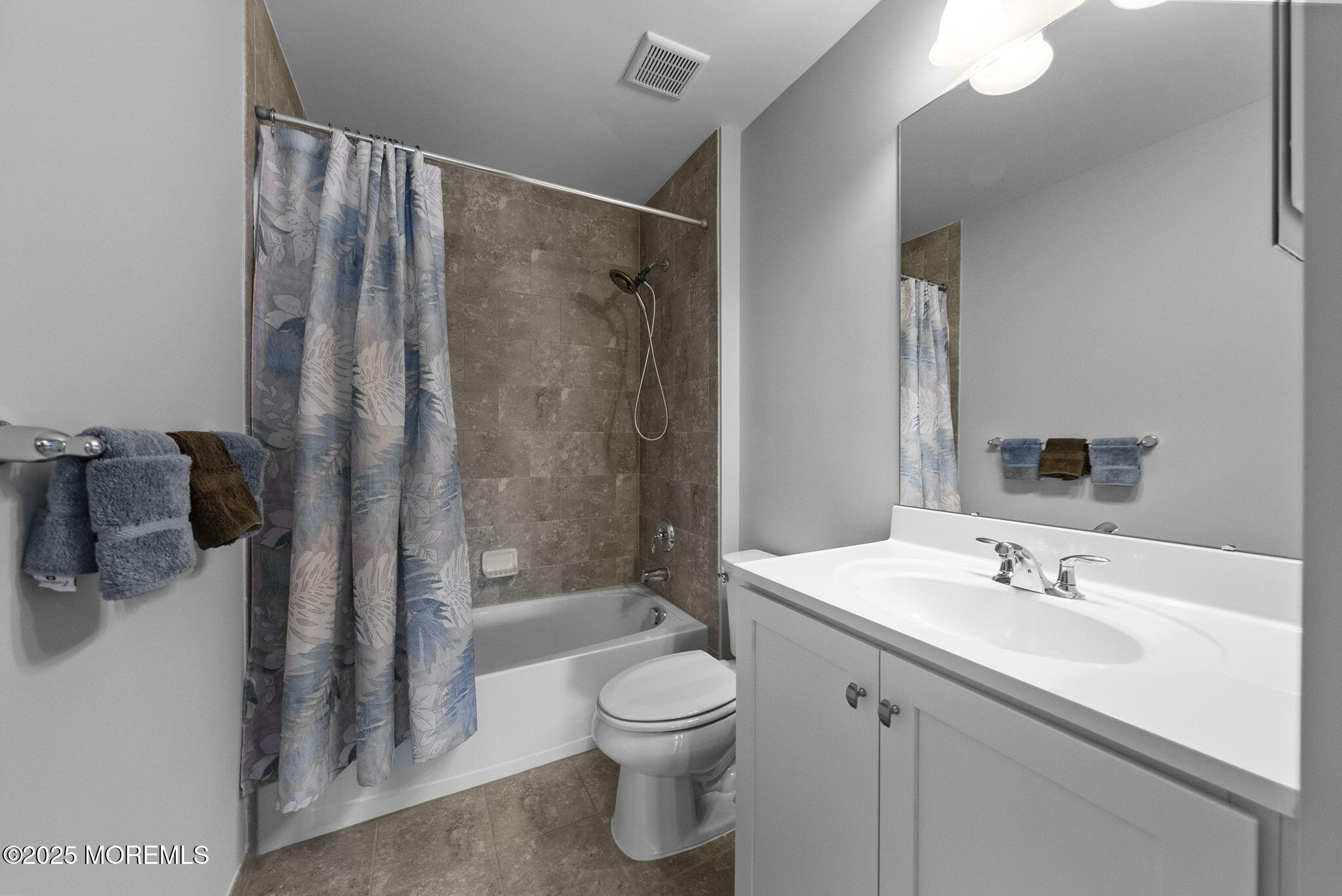 90 Legacy Court, Freehold, NJ, 07728 image 34
