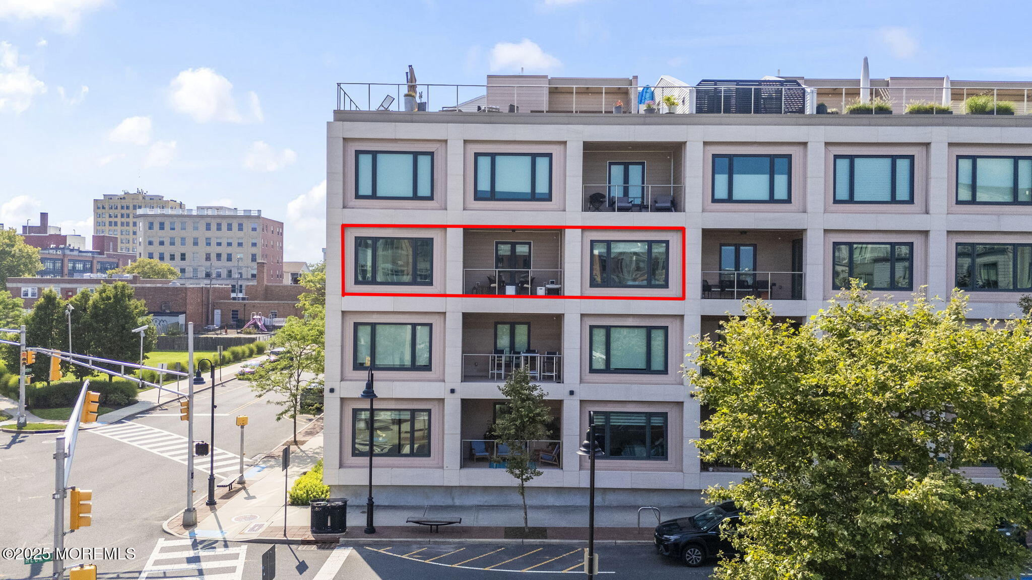 601 Heck Street 302 Image 4