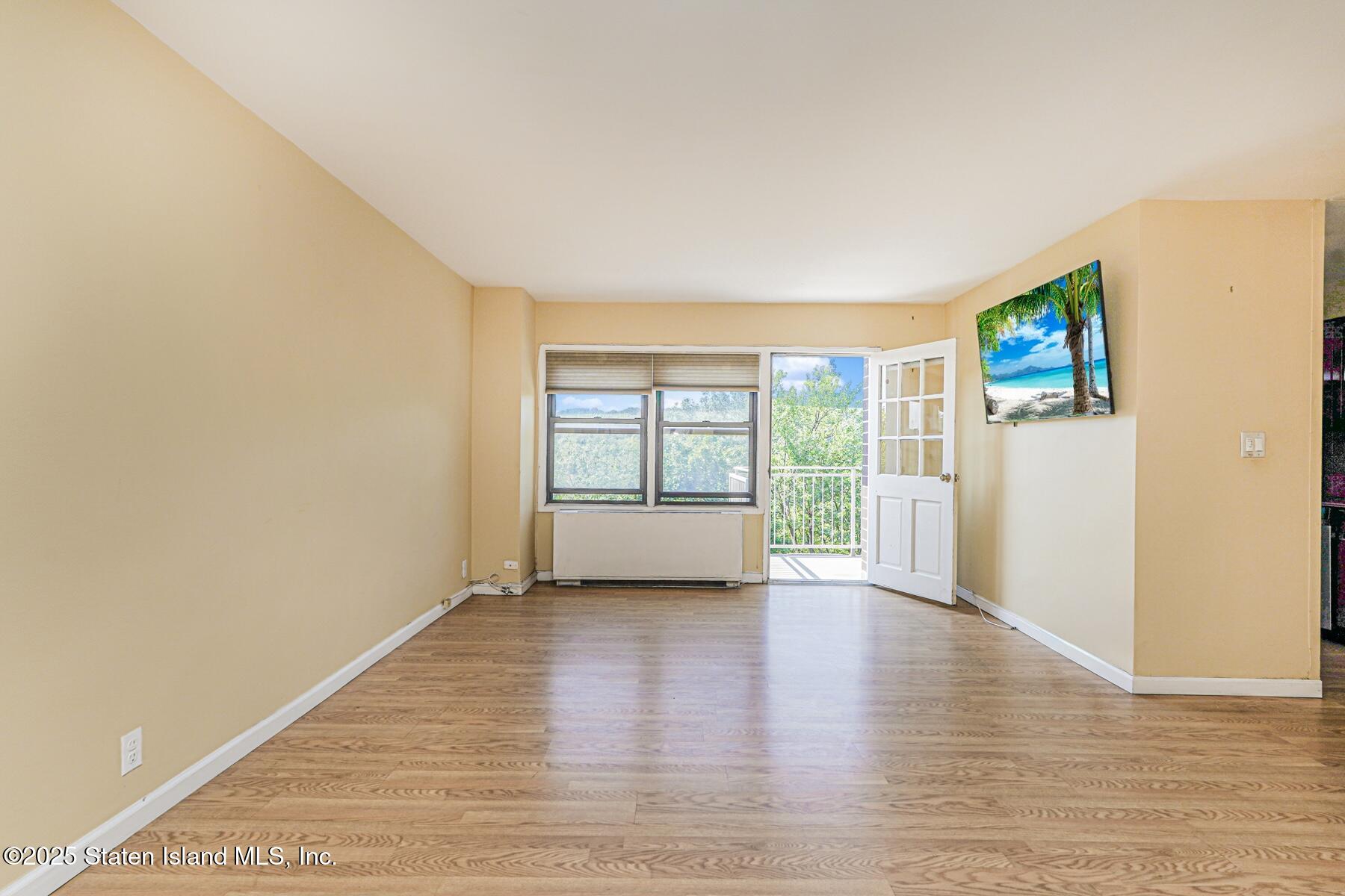 1100 Clove Road 60 Image 5