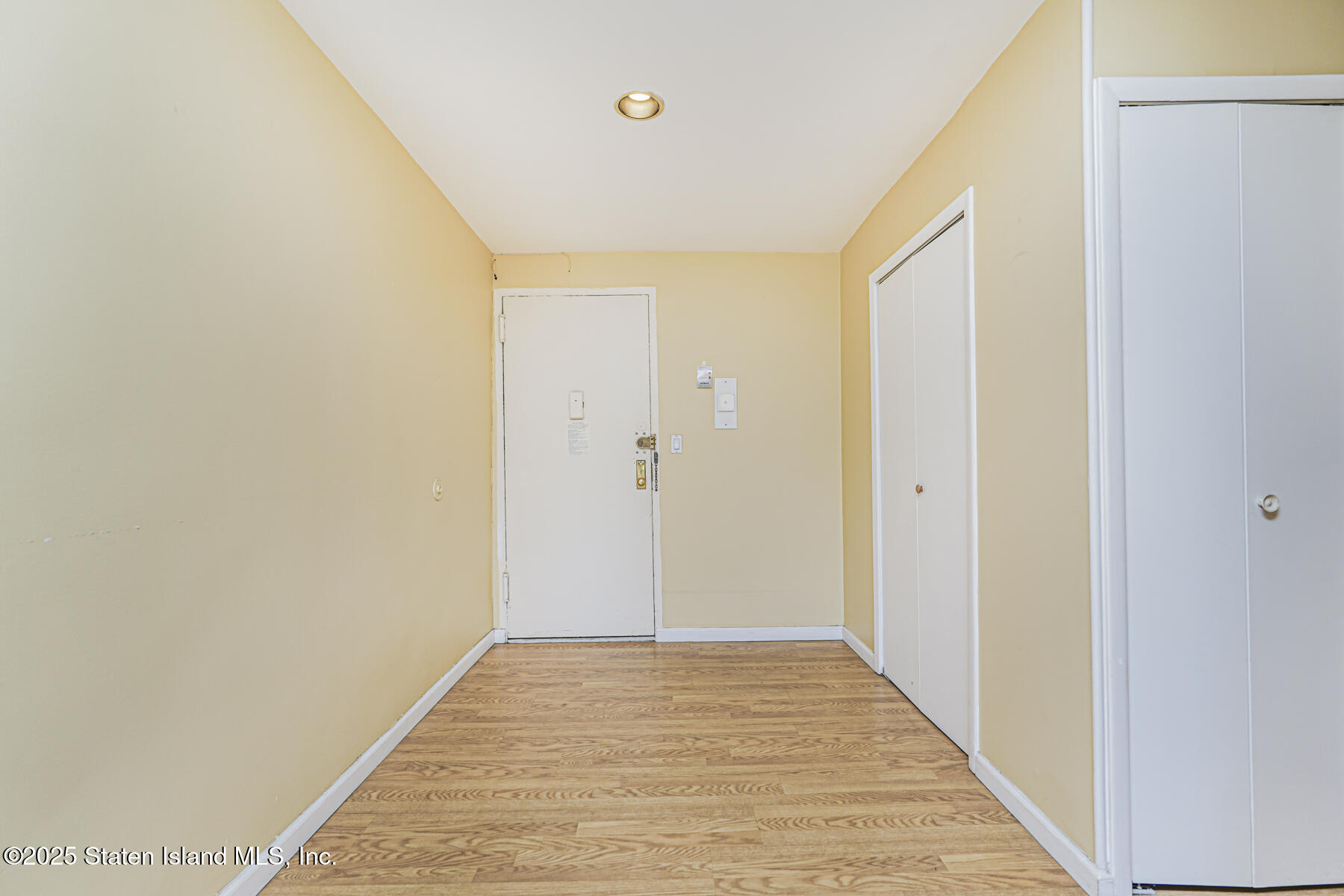 1100 Clove Road 60 Image 3
