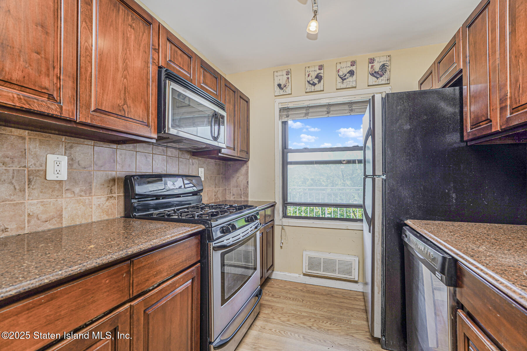 1100 Clove Road 60, Staten Island, NY, 10301 image 14