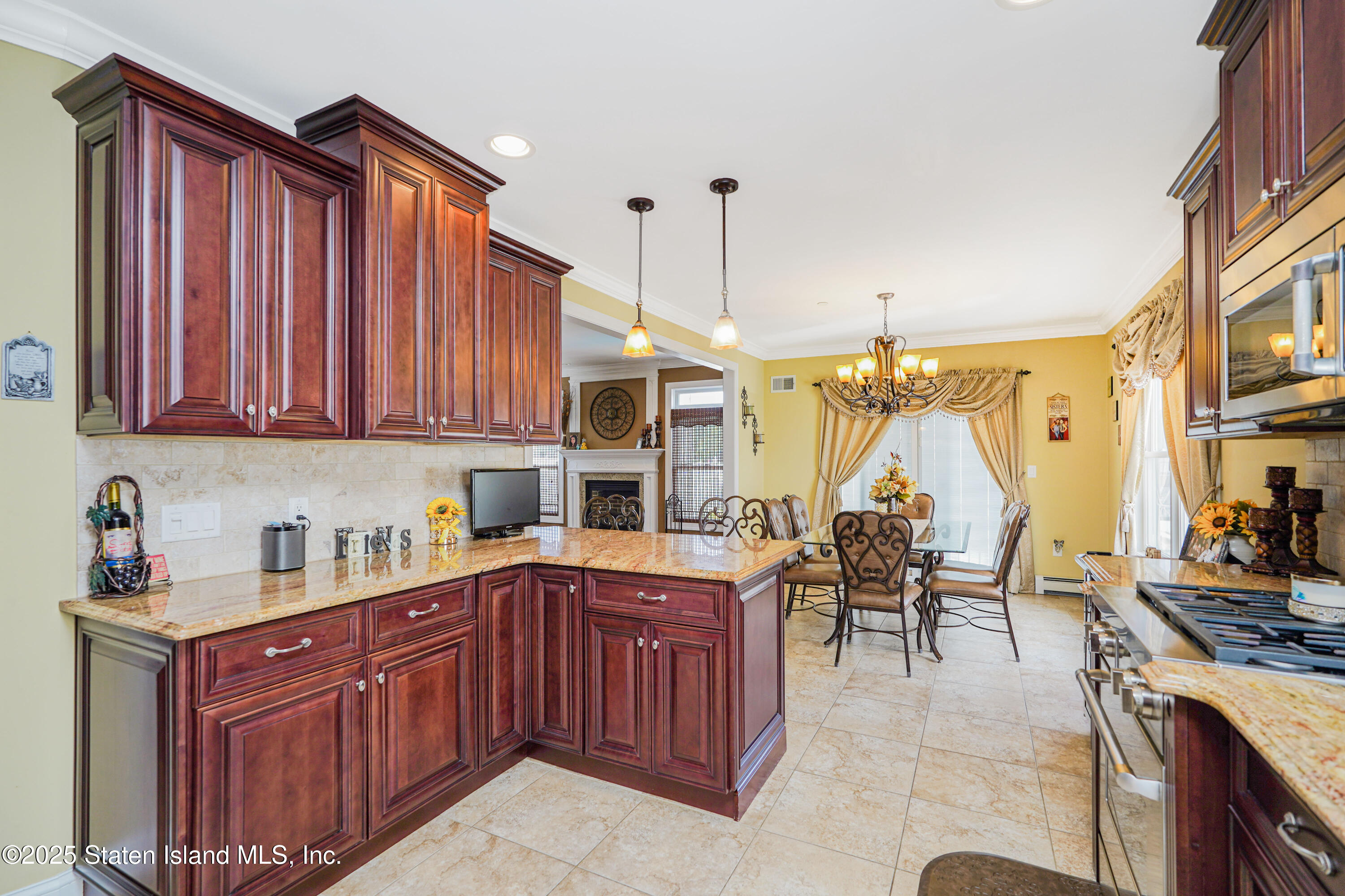 24 Brookside Loop, Staten Island, NY, 10309 image 17