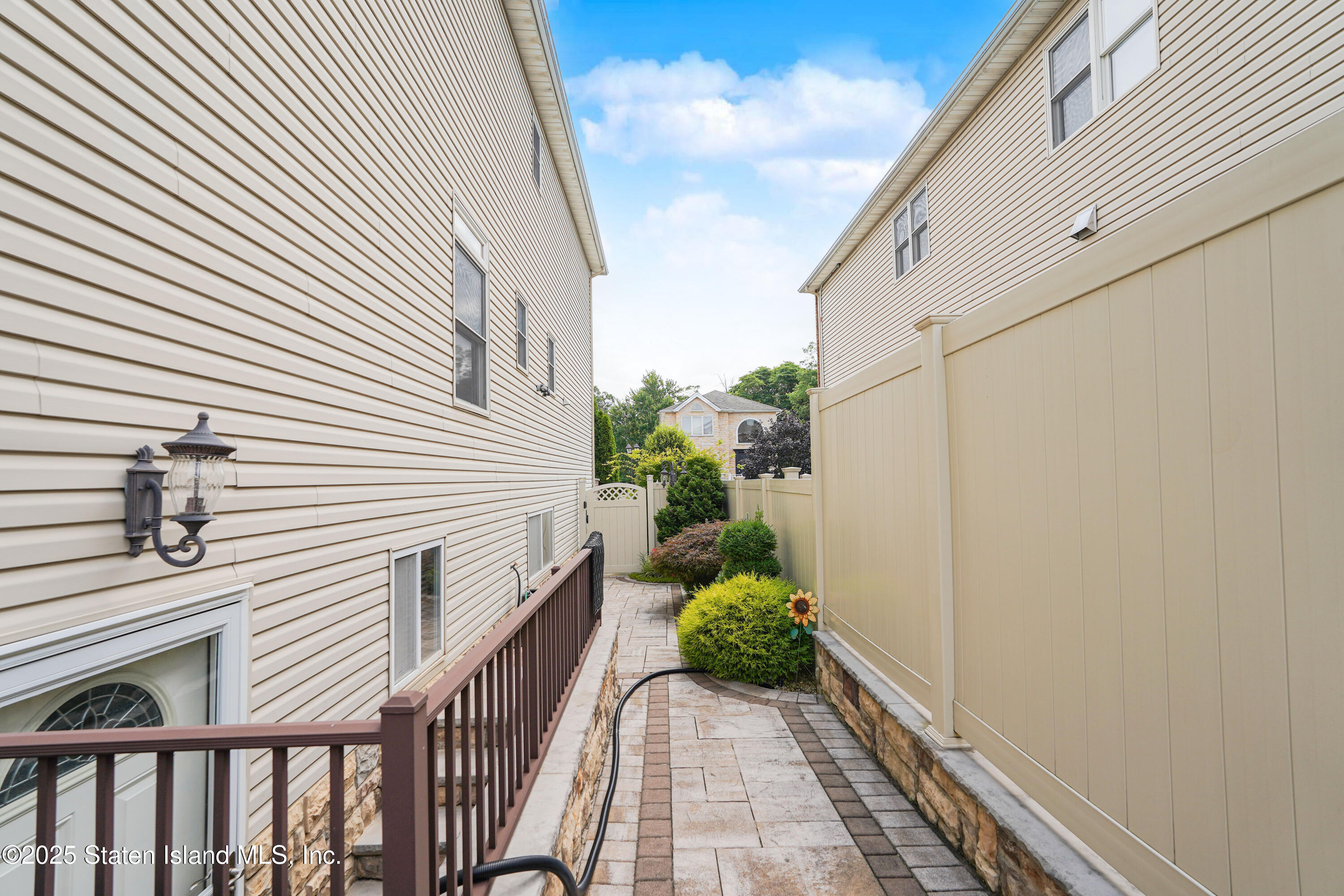 24 Brookside Loop, Staten Island, NY, 10309 image 33