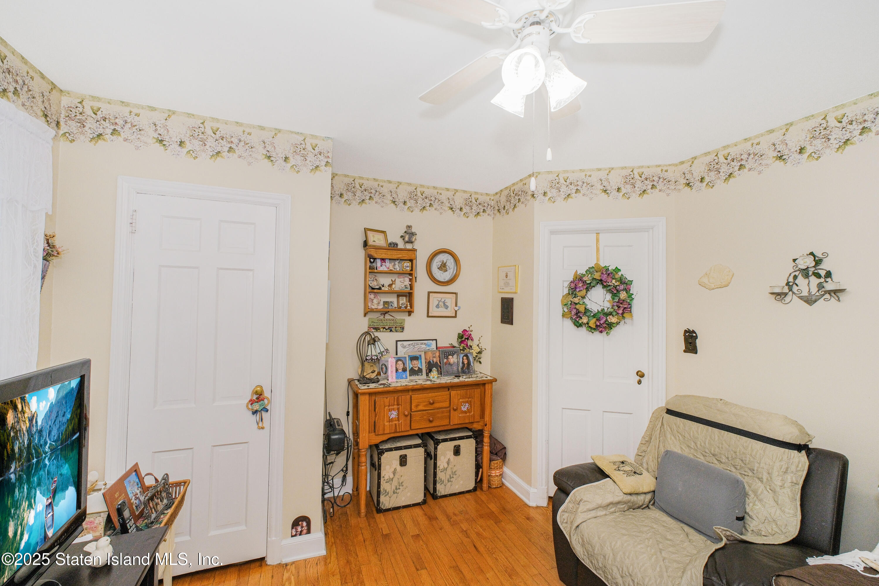 560 Drumgoole Road, Staten Island, NY, 10312 image 12