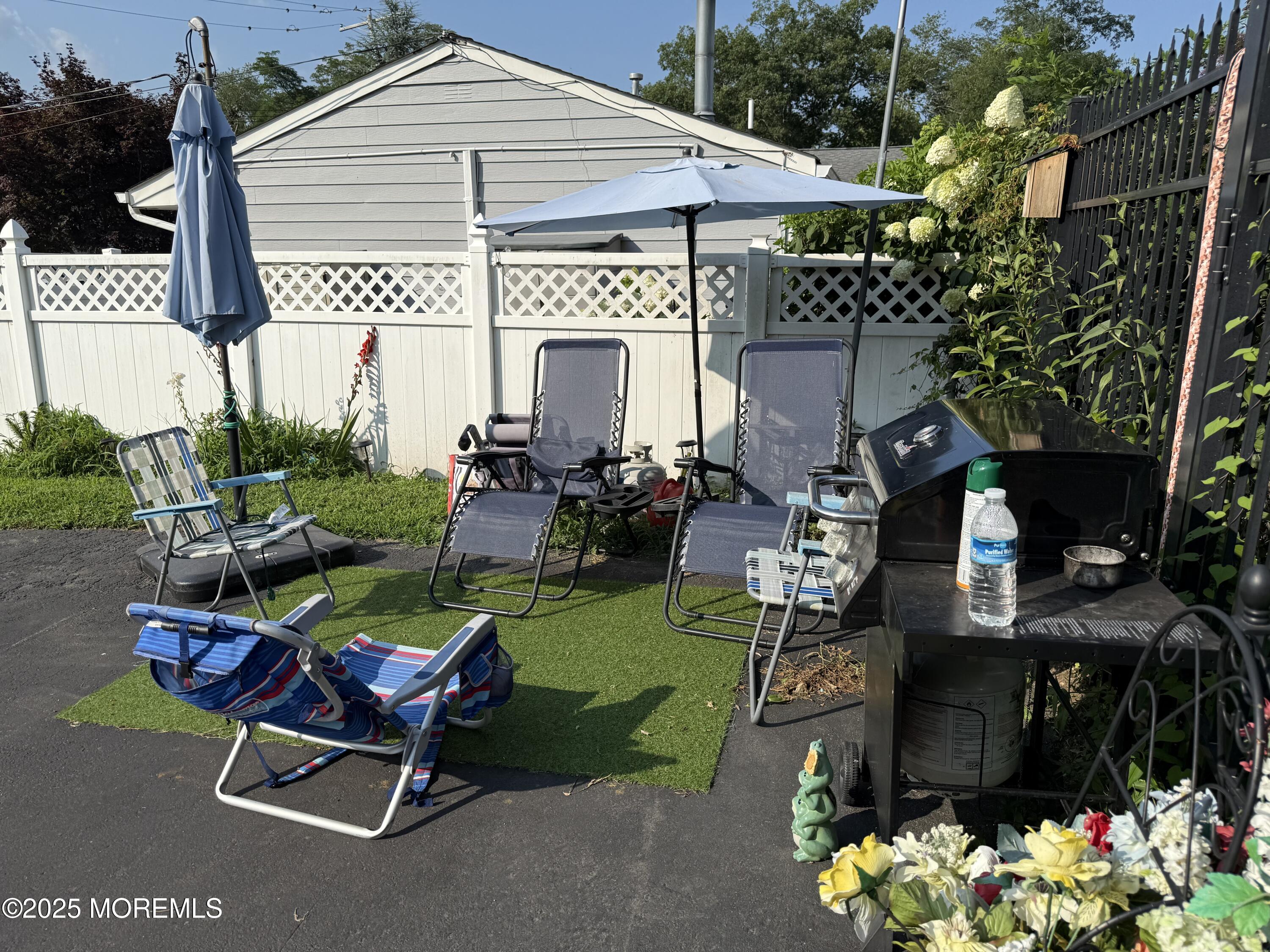608 Wayside Road Image 3