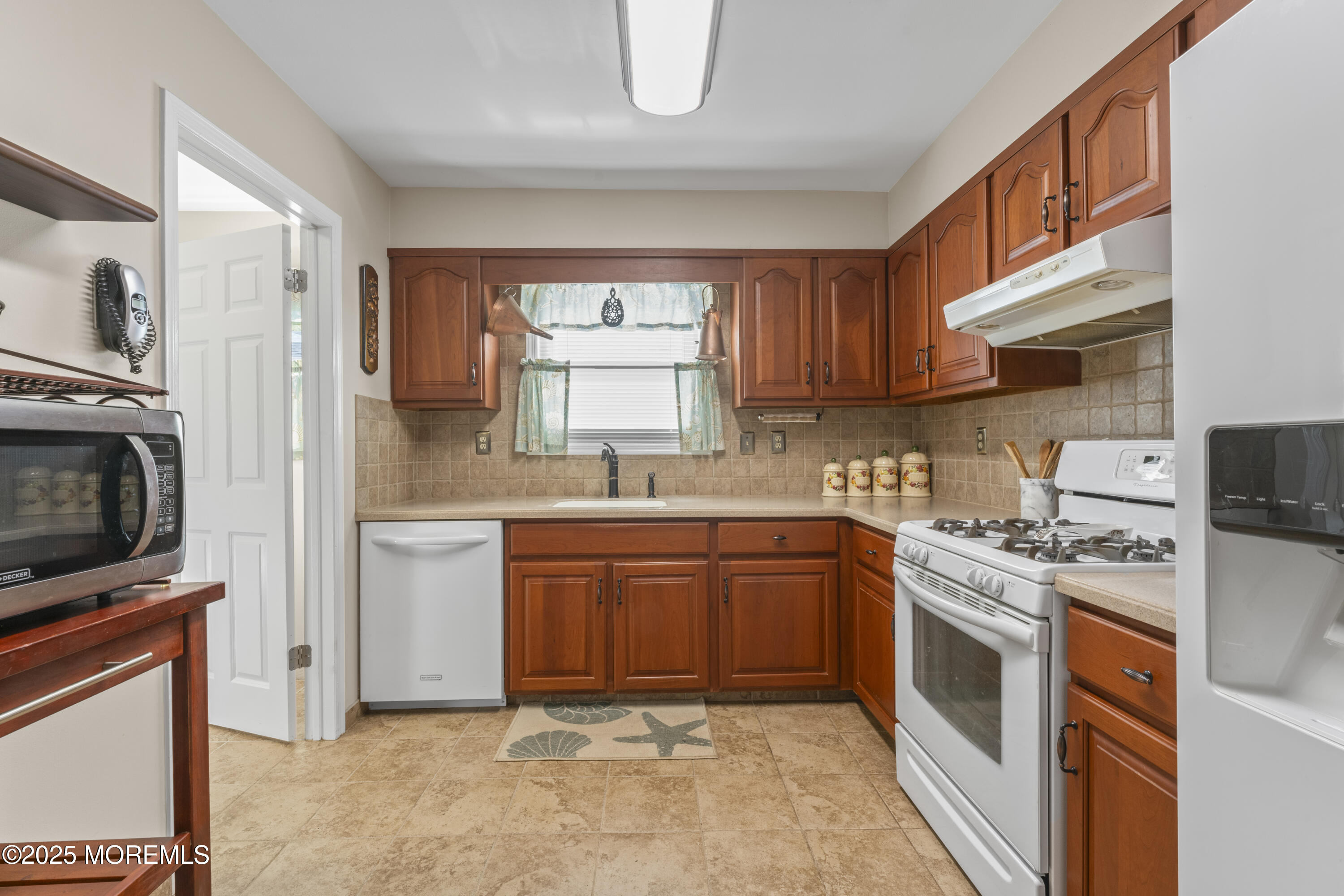 24 Selkirk Avenue, Toms River, NJ, 08757 image 7