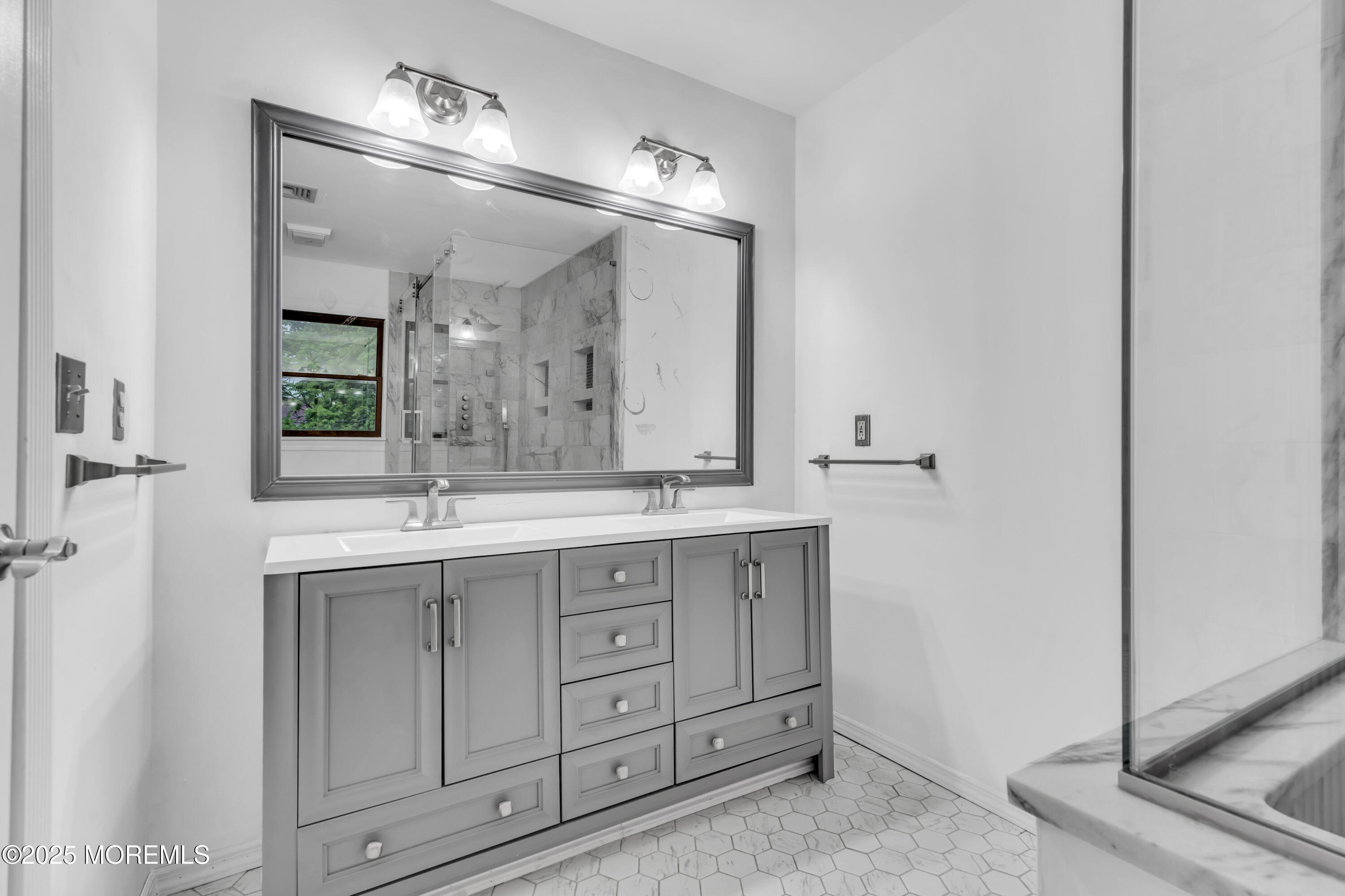 19 Center Street, Barnegat, NJ, 08005 image 51