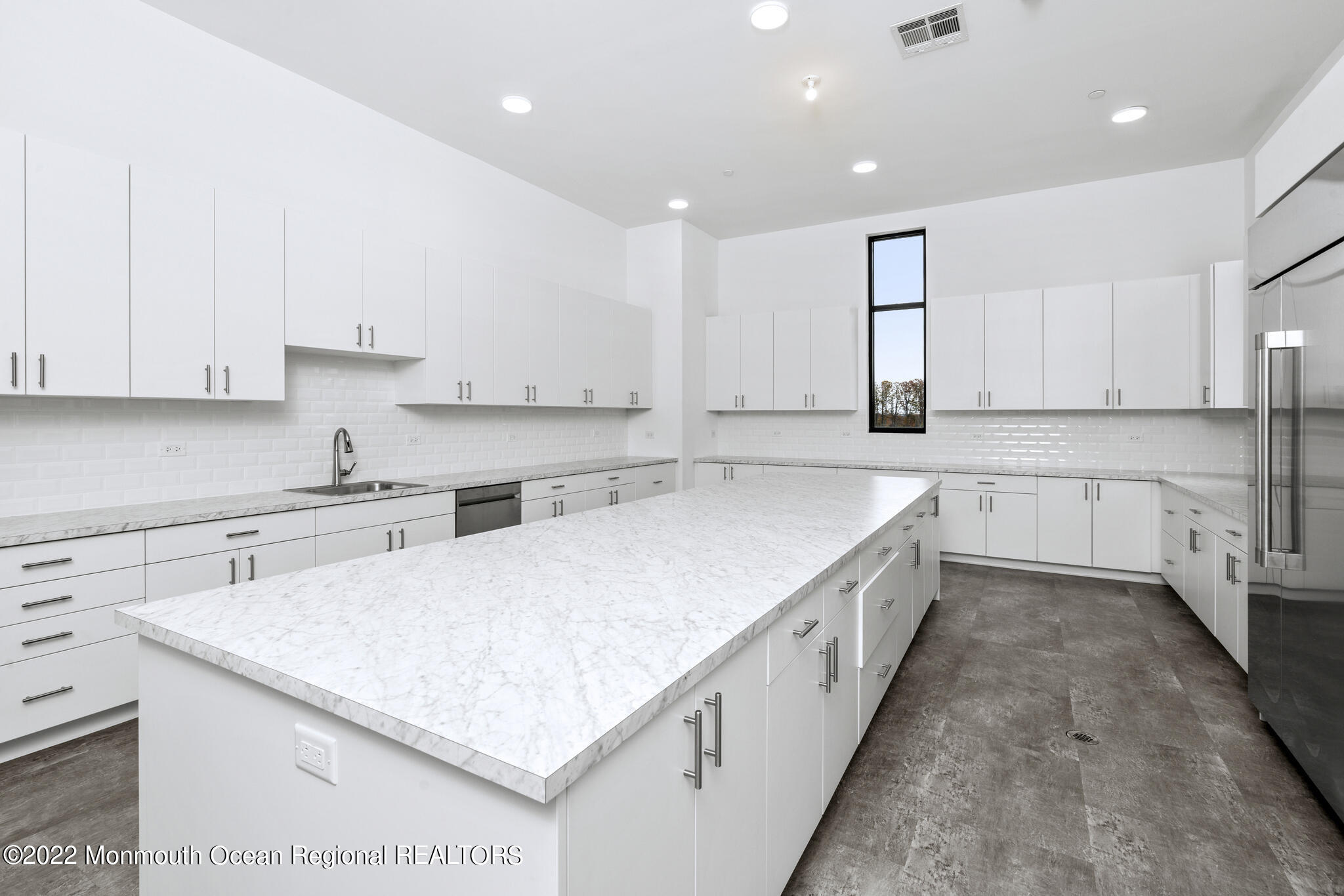 41 Longwood Drive, Monroe, NJ, 08831 image 36