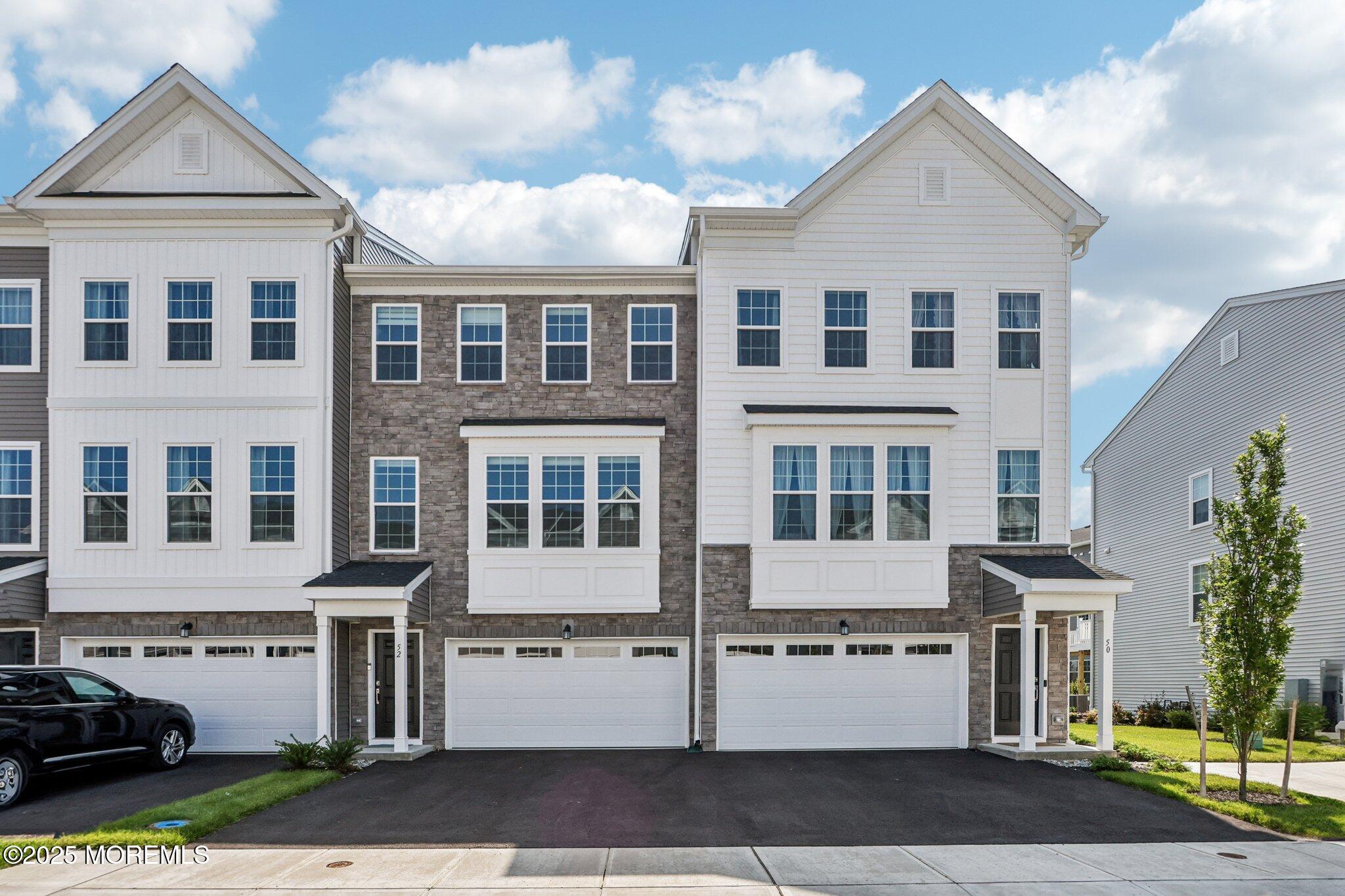 52 Crimson Drive, Manalapan, NJ, 07726