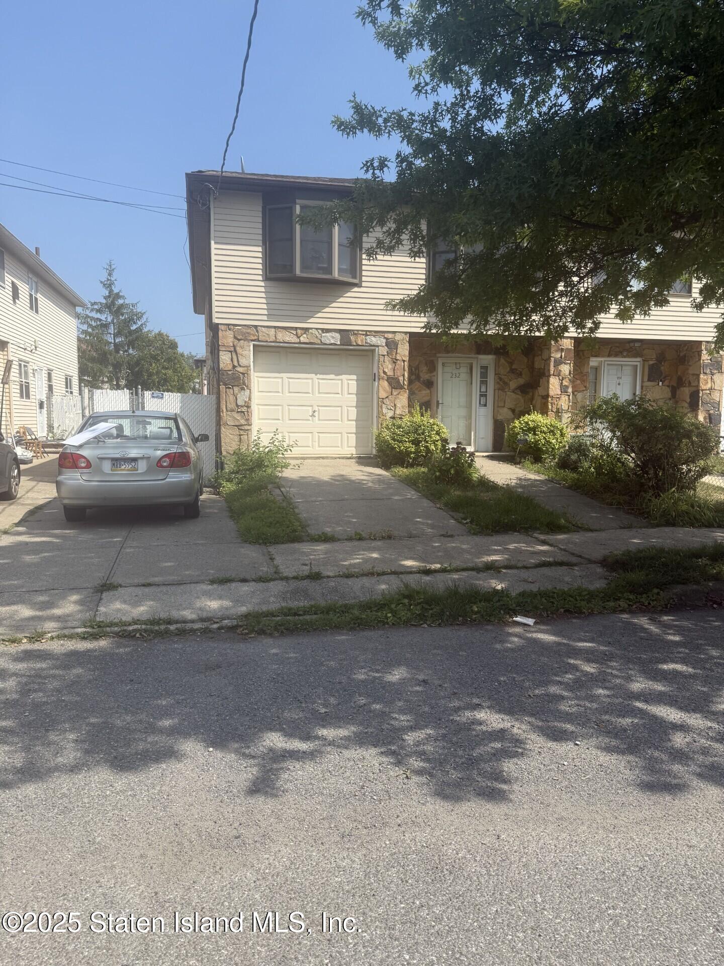 232 Finley Avenue, Staten Island, NY, 10306