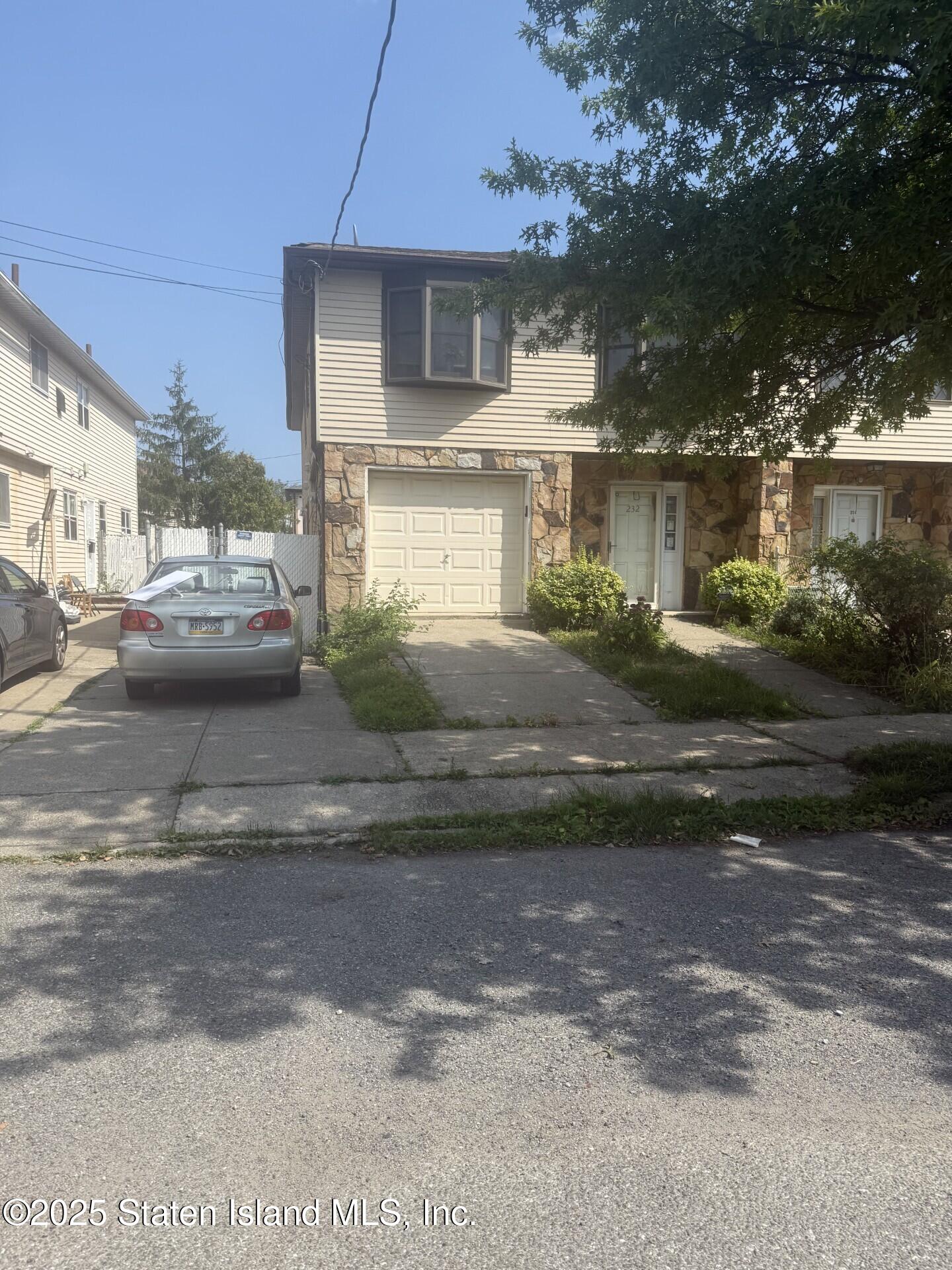 232 Finley Avenue Image 2