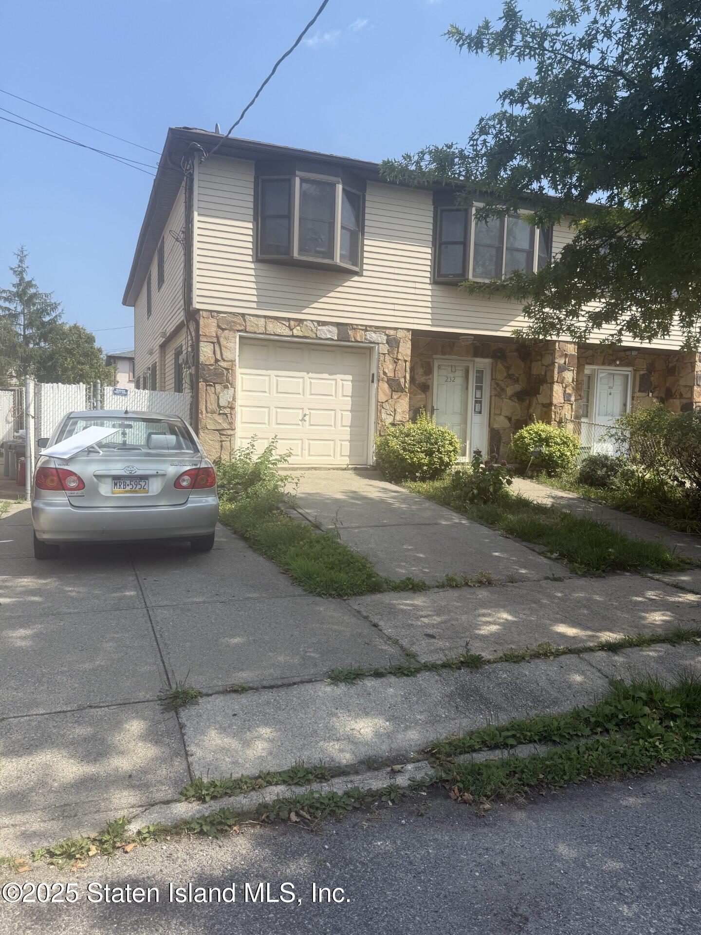 232 Finley Avenue Image 3