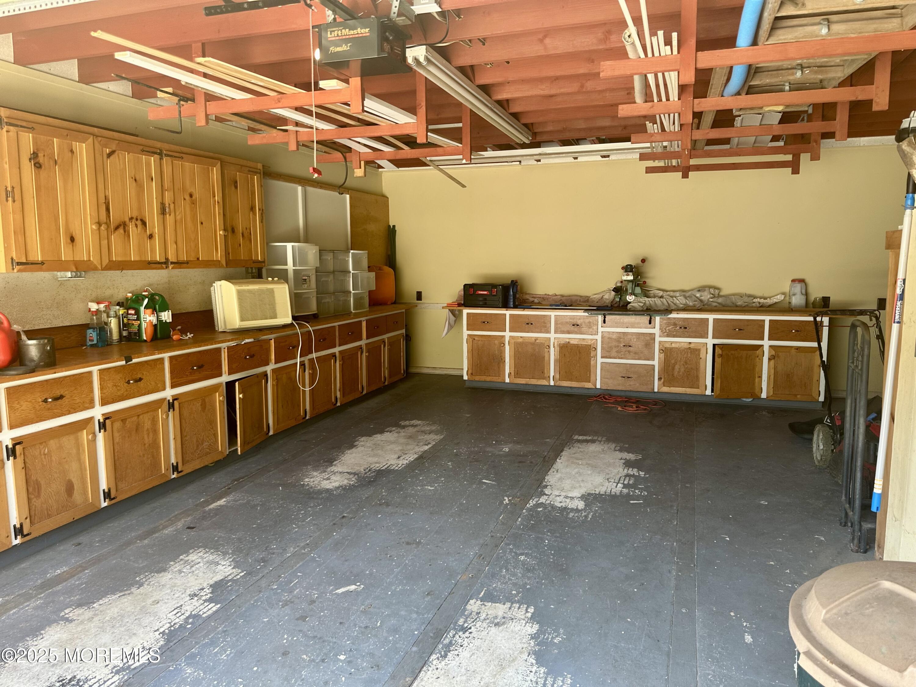 608 Berkeley Avenue, Beachwood, NJ, 08722 image 29