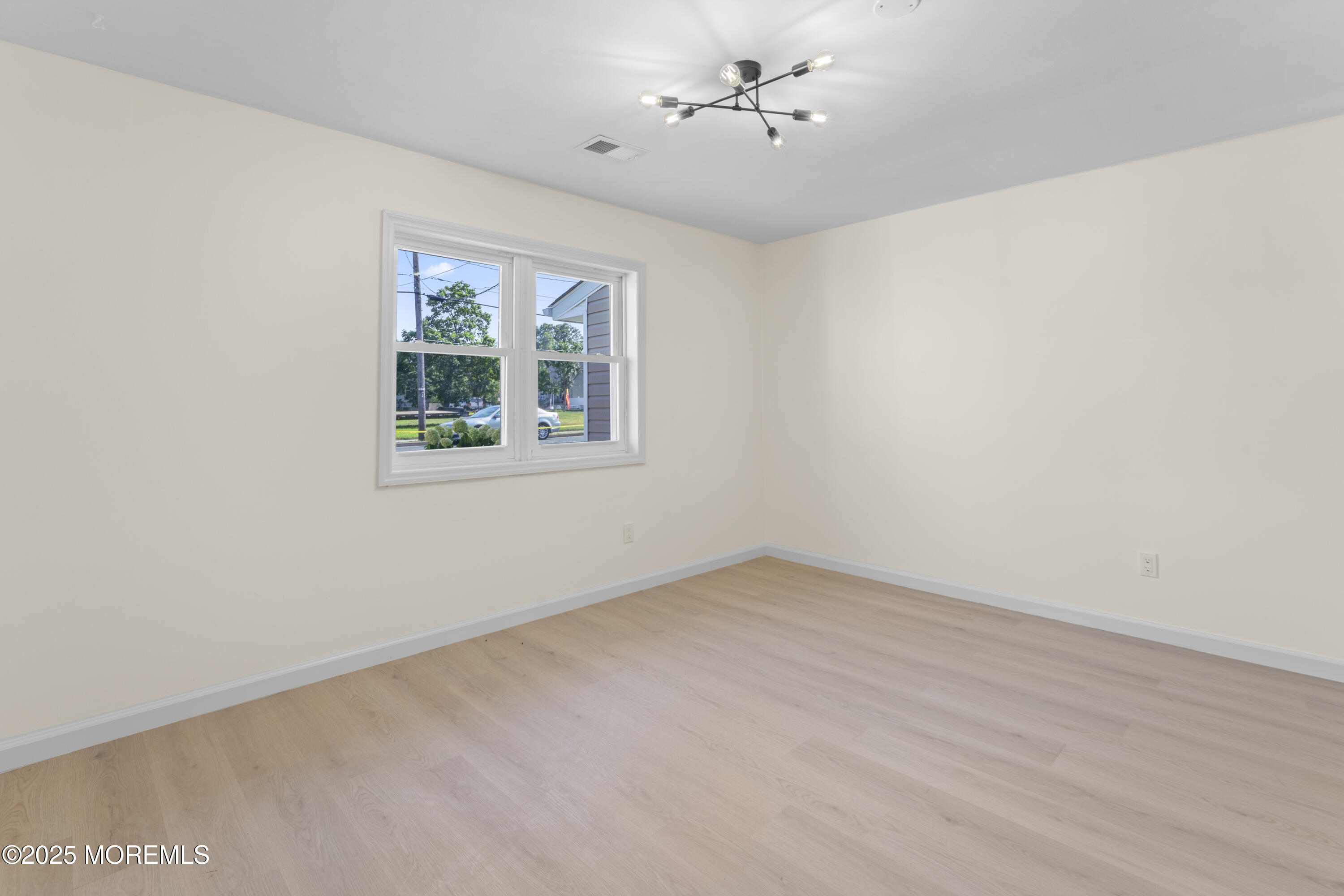 703 Central Avenue, Union Beach, NJ, 07735 image 20
