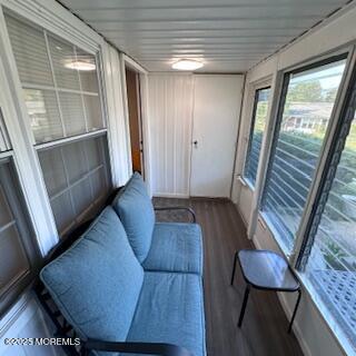 949 Aberdeen Drive B Image 3