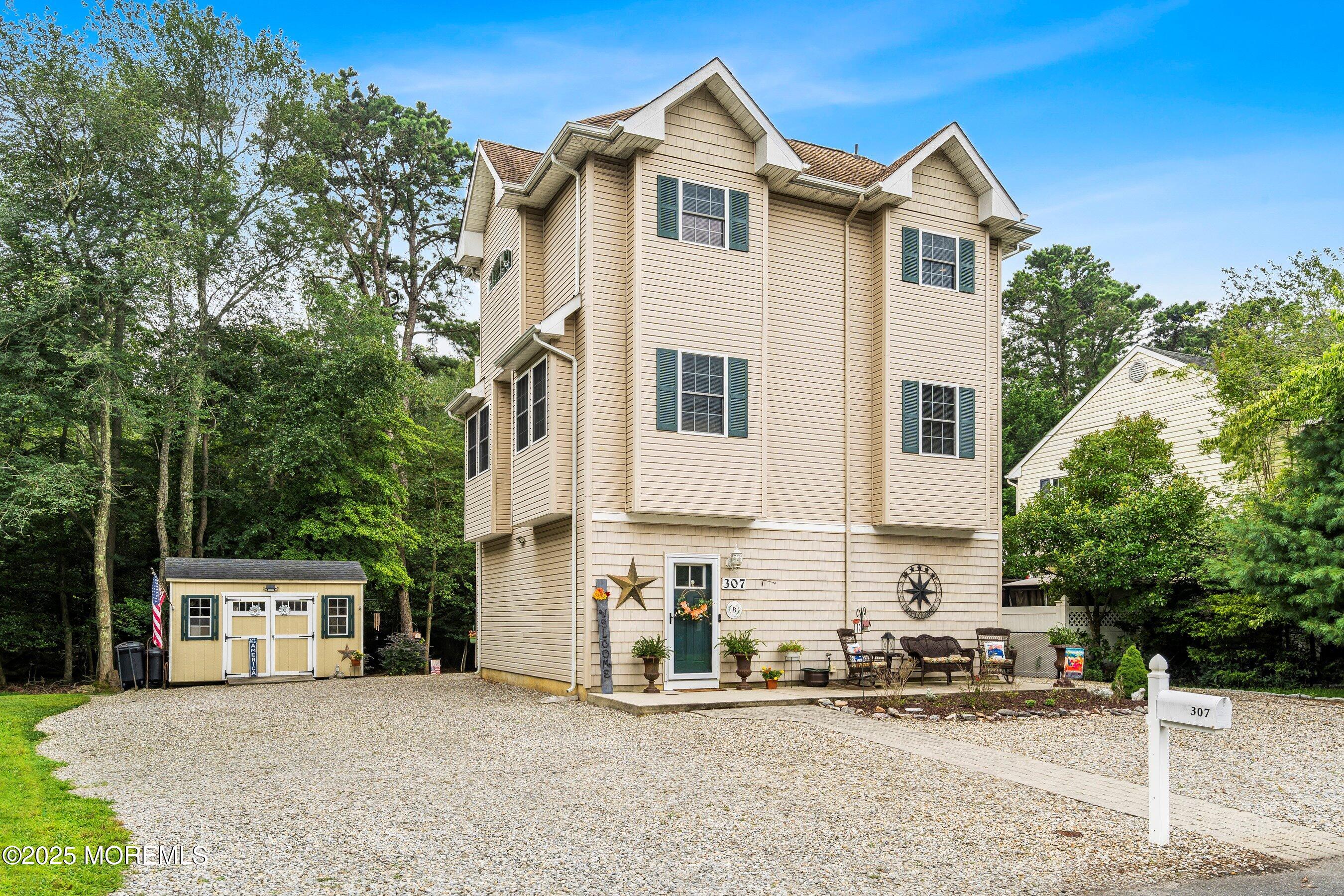 307 Cedar Drive Image 4