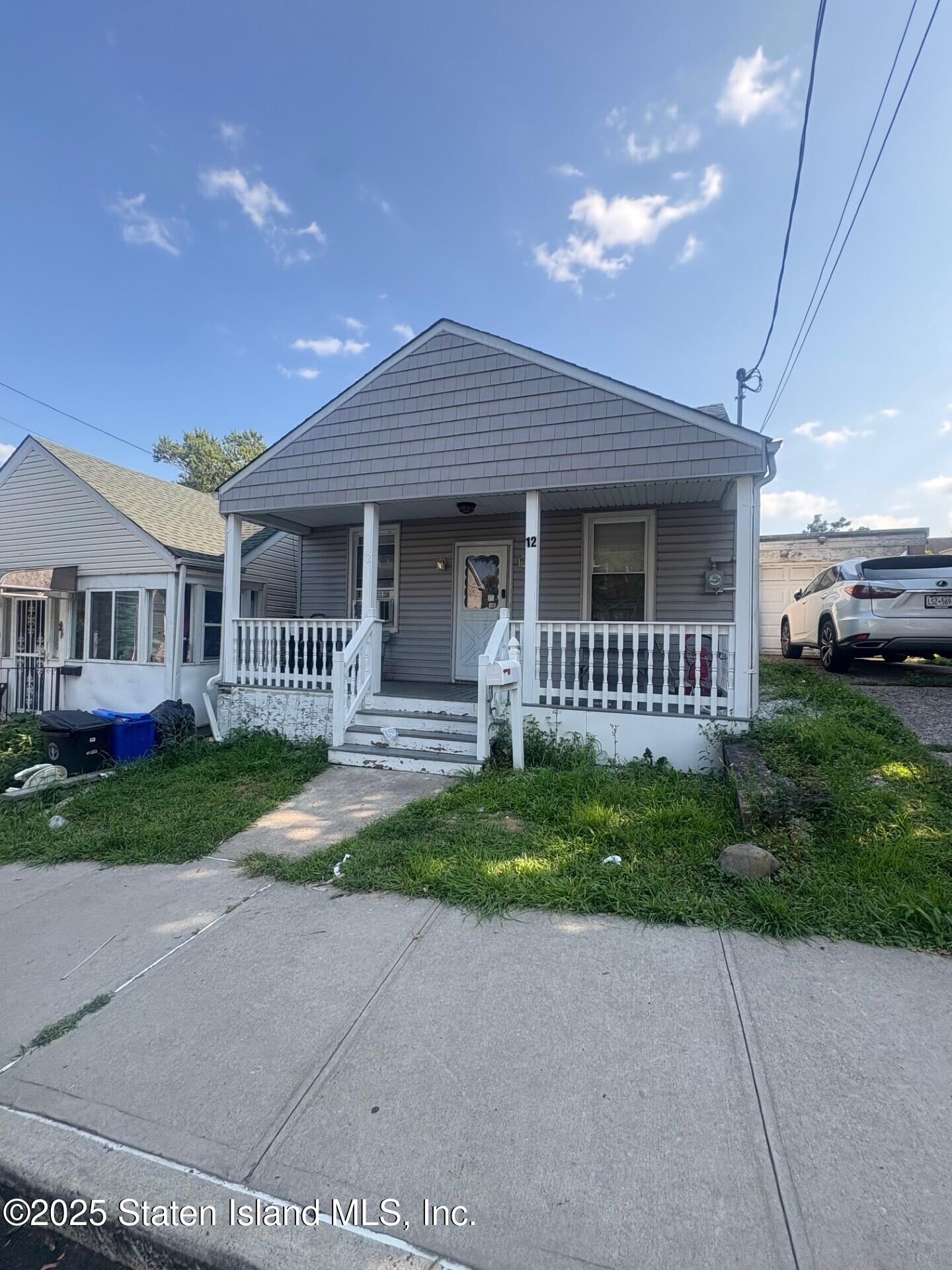 12 Laurel Avenue Image 2