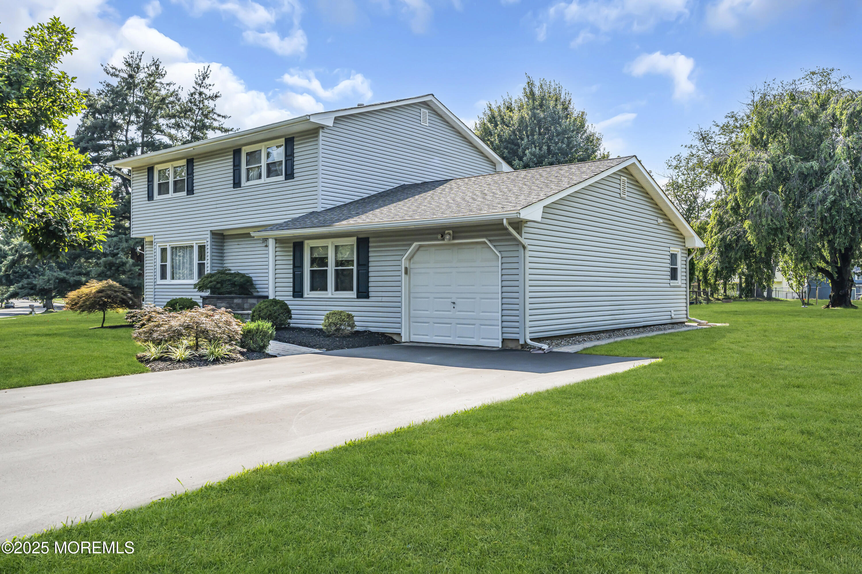 28 Woodland Drive Image 2