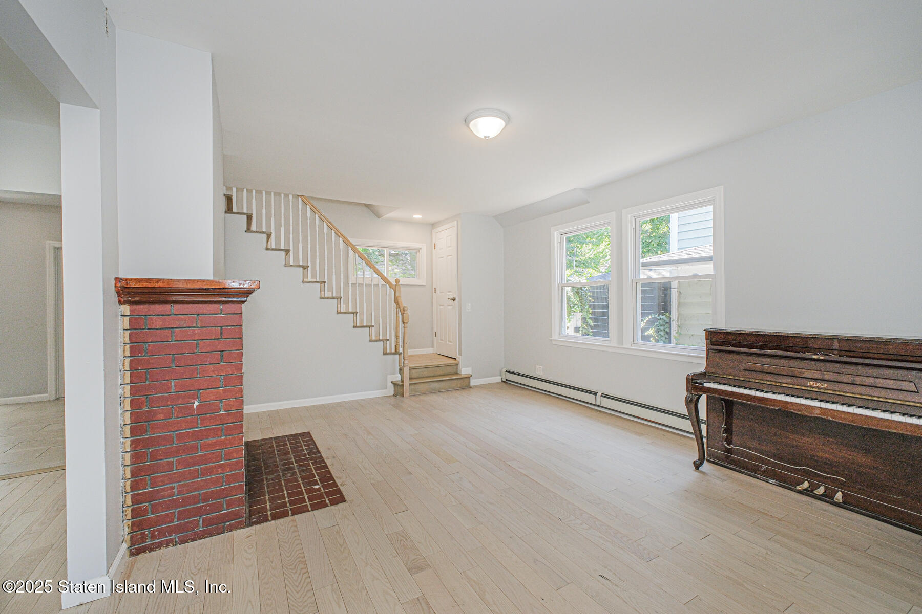 112 Delafield Avenue Image 5