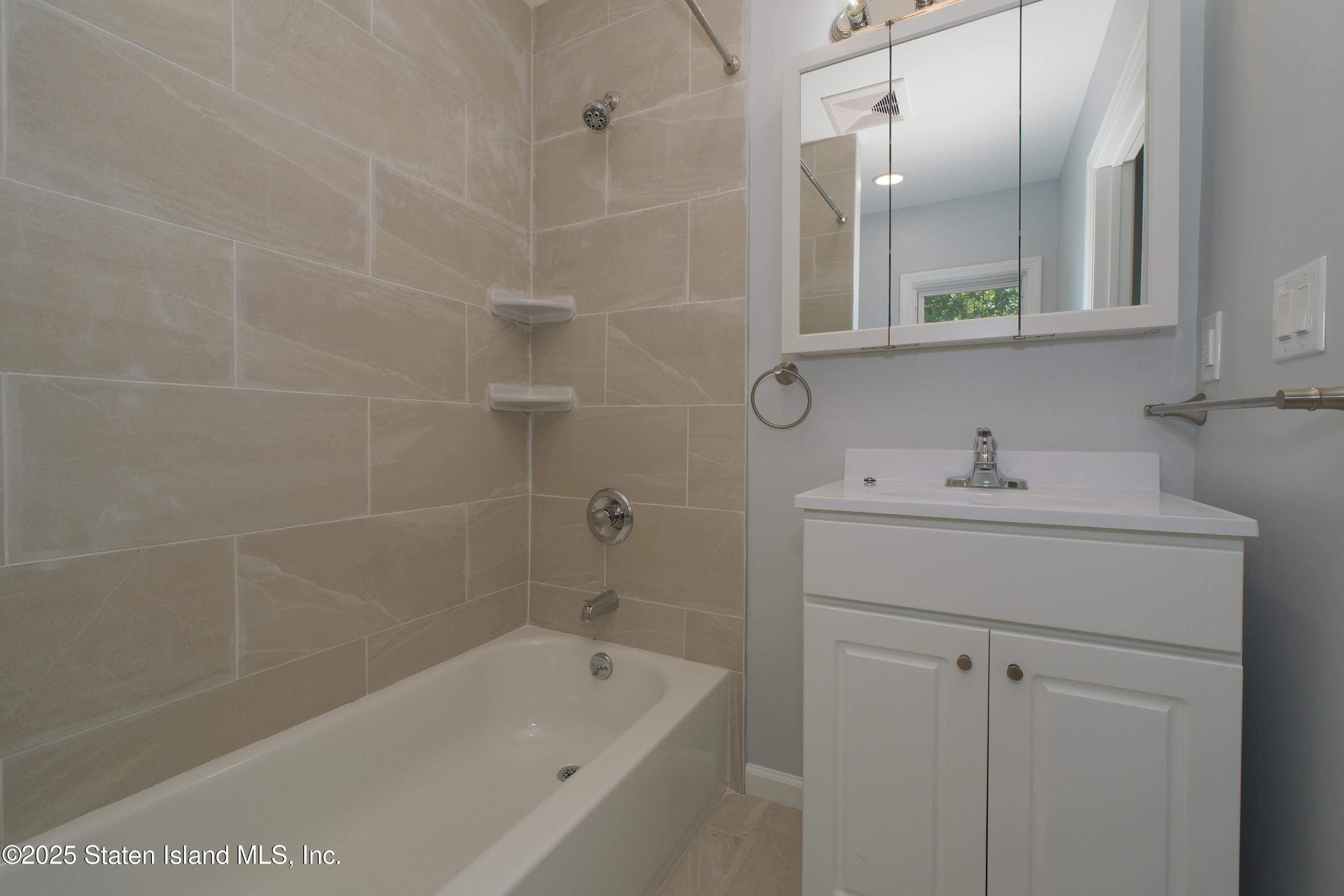 112 Delafield Avenue, Staten Island, NY, 10301 image 40