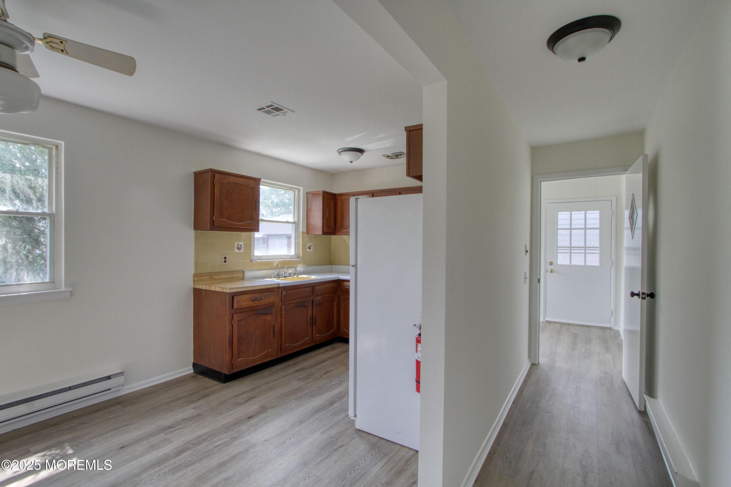 6 Ironside Drive B Image 3