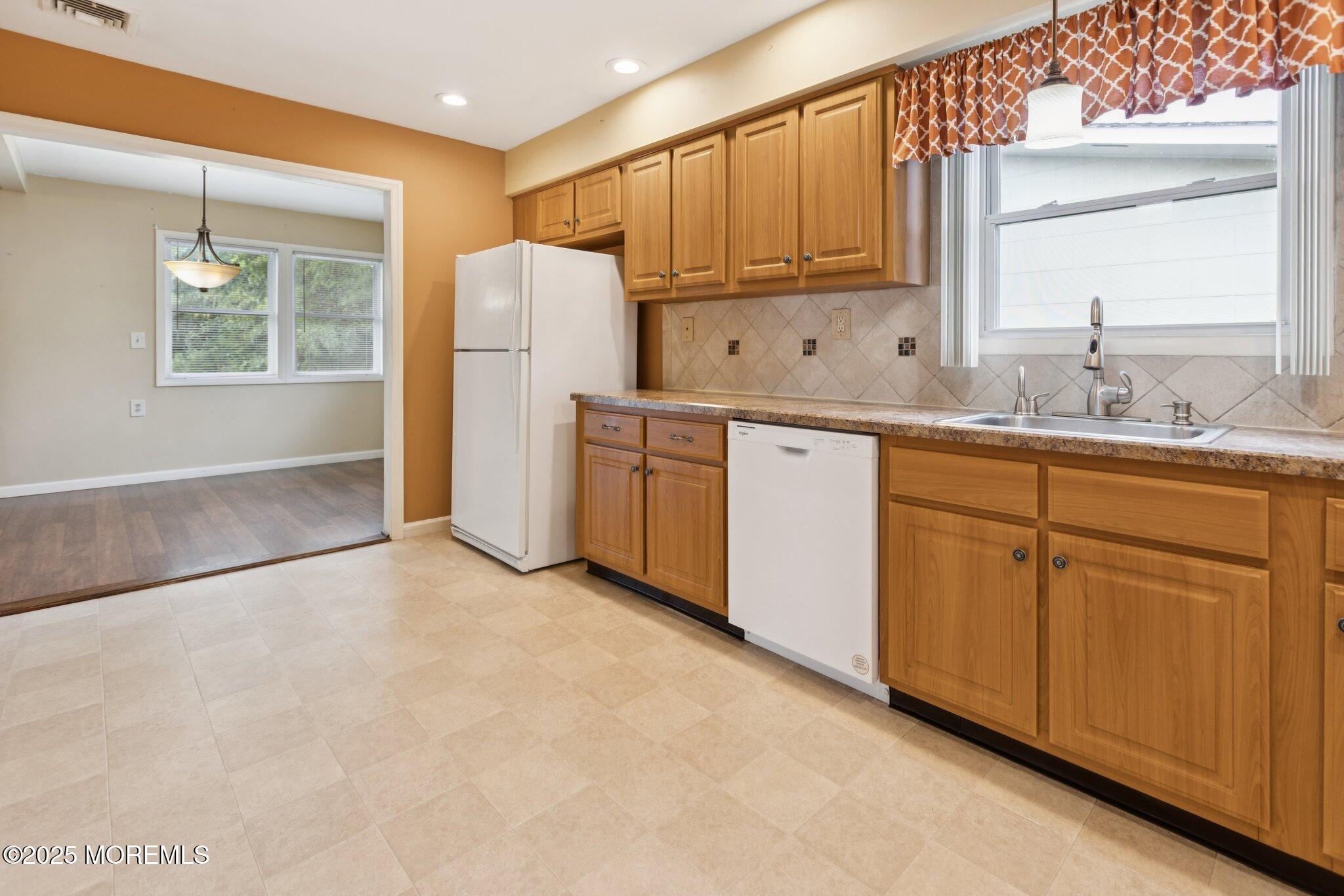 50 Collins Court, Brick, NJ, 08724 image 8