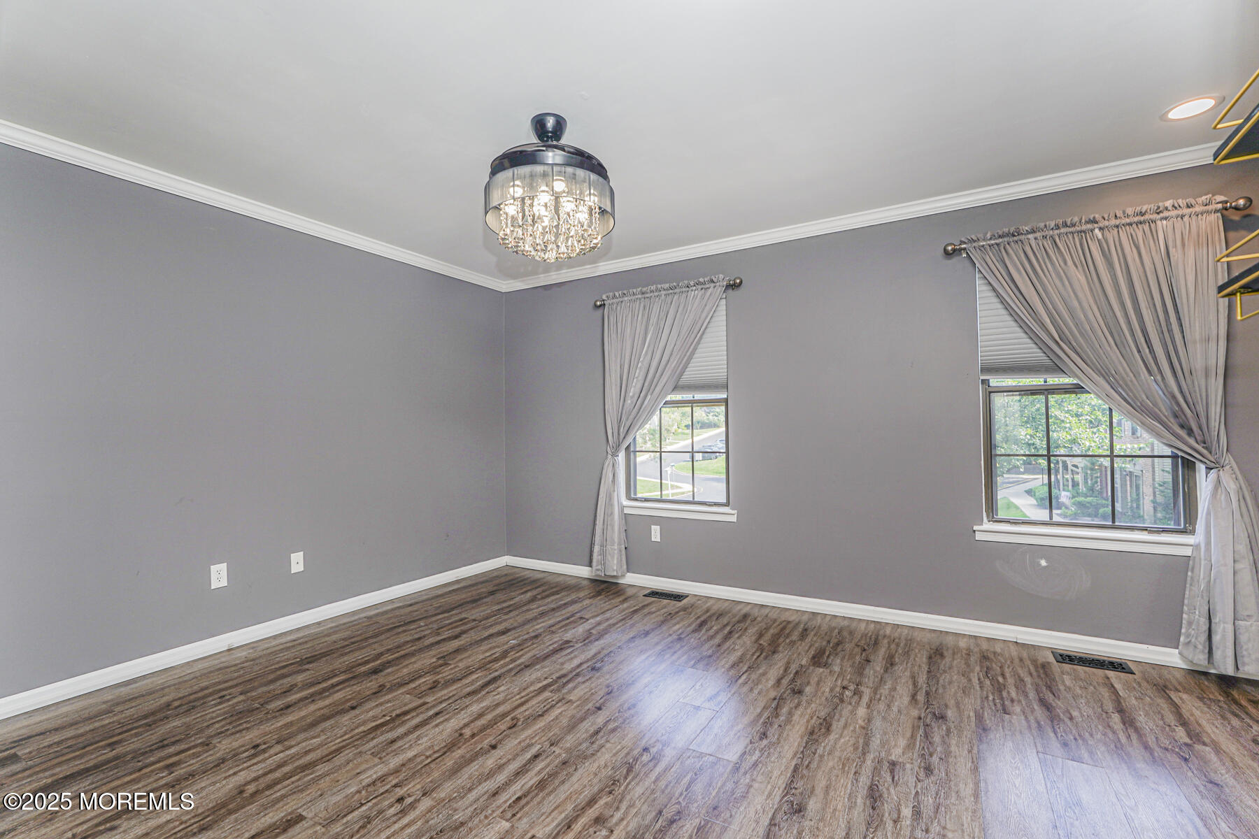 195 Kinnoll Hill Court, Aberdeen, NJ, 07747 image 16