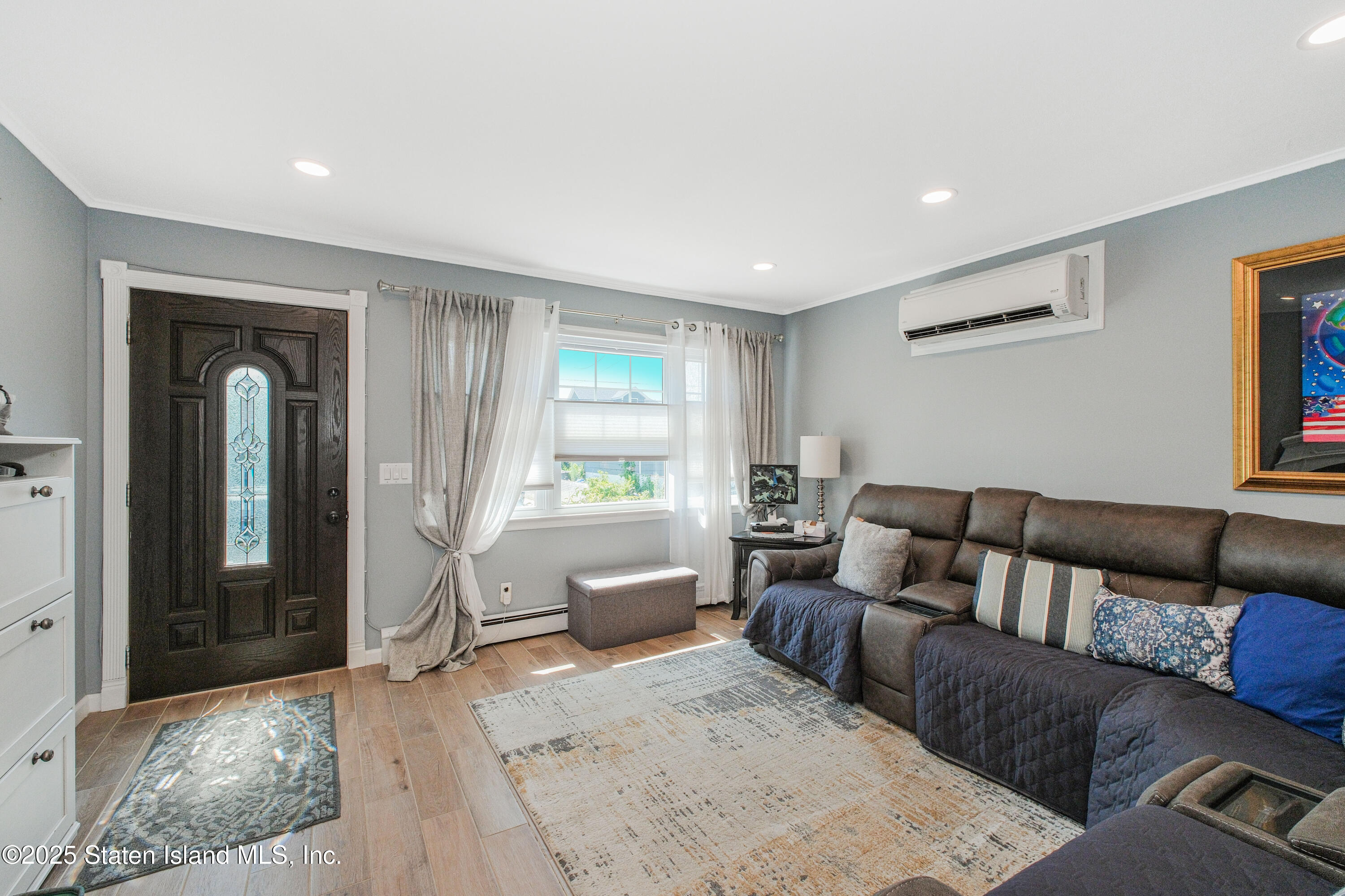93 Roma Avenue Image 4