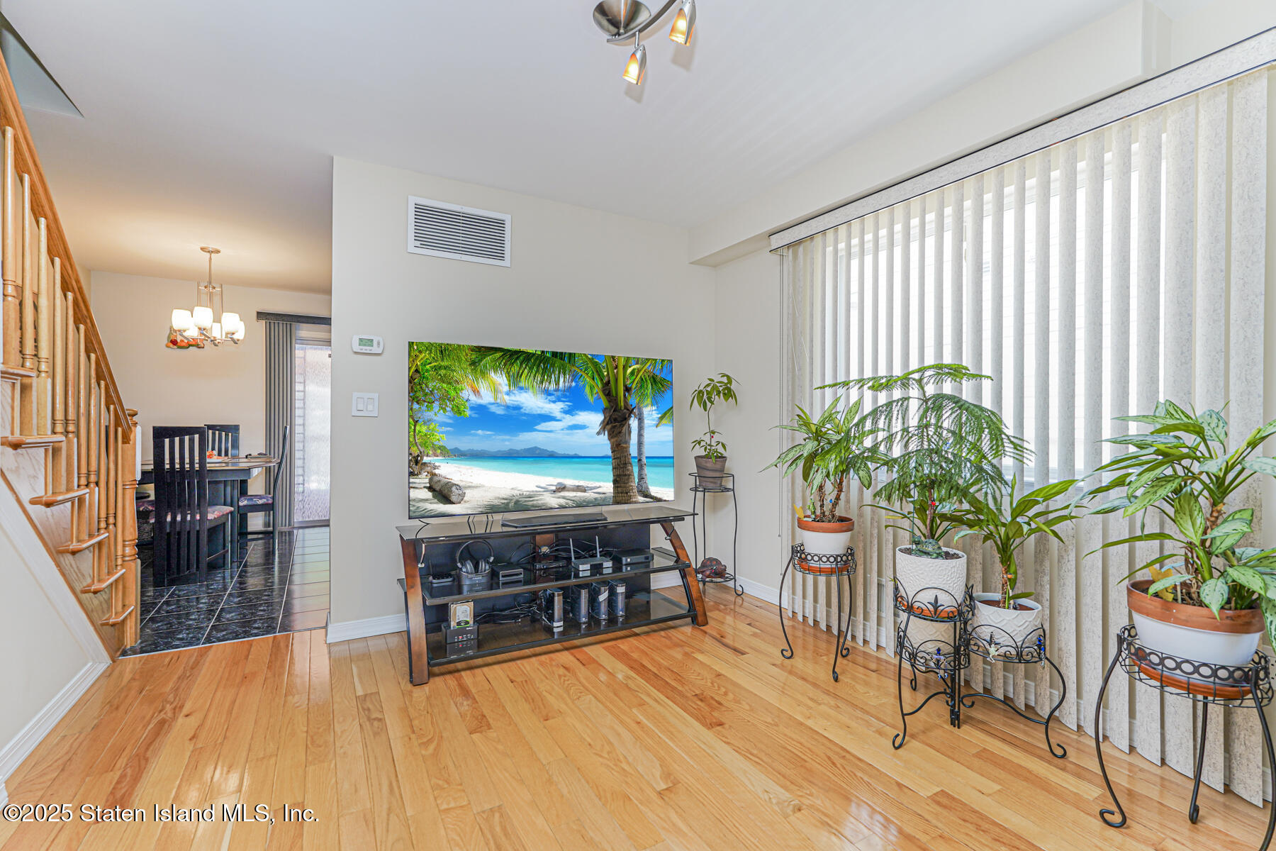 39 Winfield Avenue Image 5