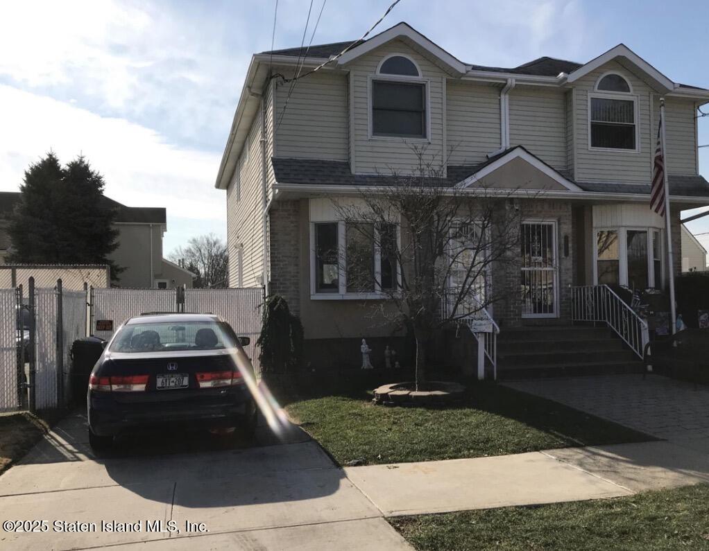 160 Reid Avenue, Staten Island, NY, 10305