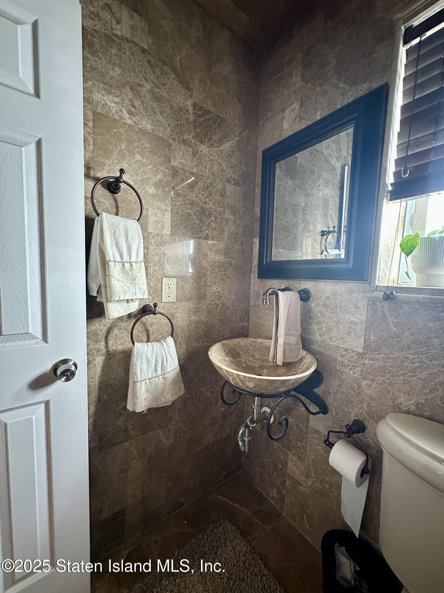 384 Aspen Knolls Way, Staten Island, NY, 10312 image 16