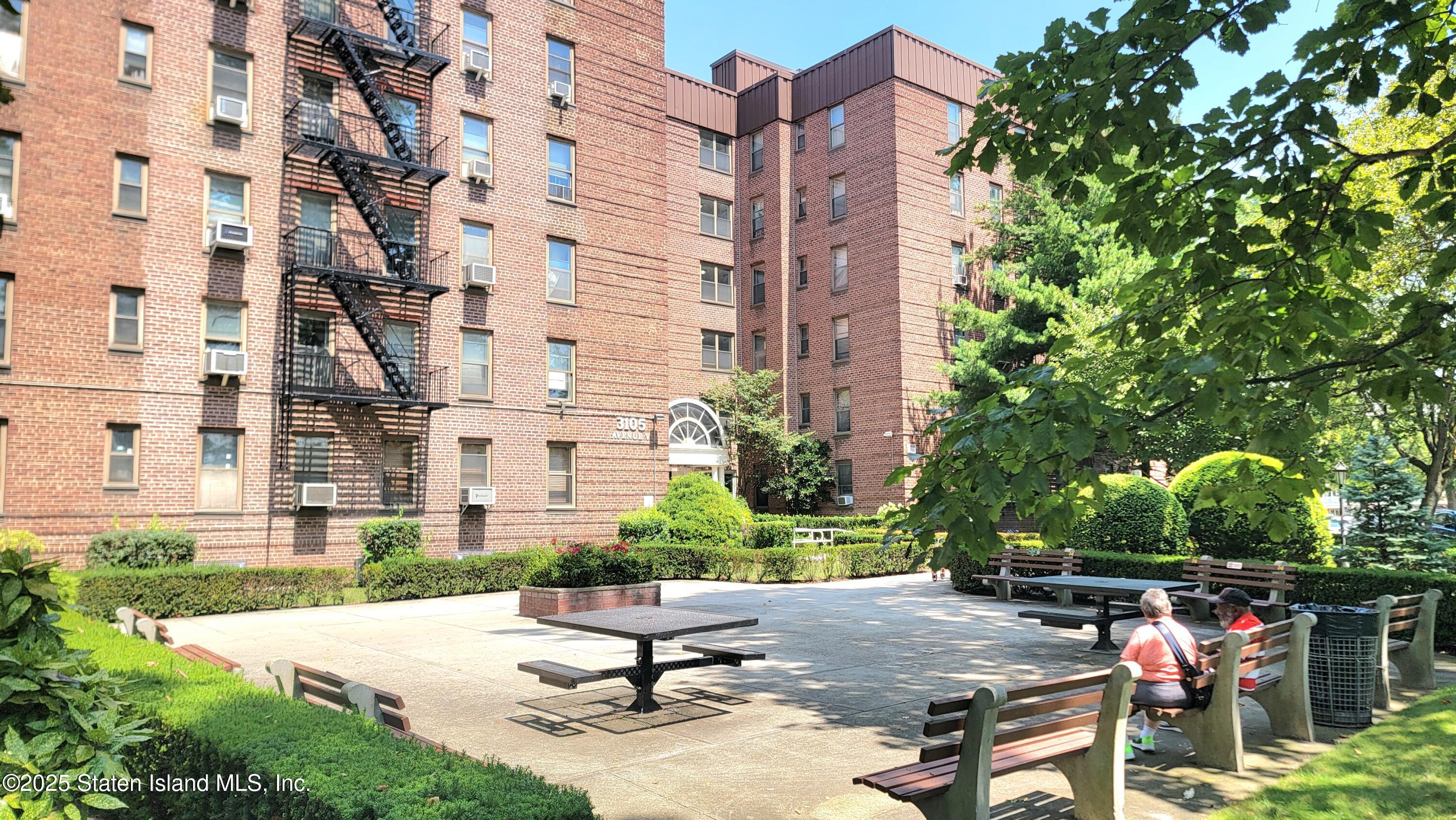 3105 Avenue V 3e Image 3
