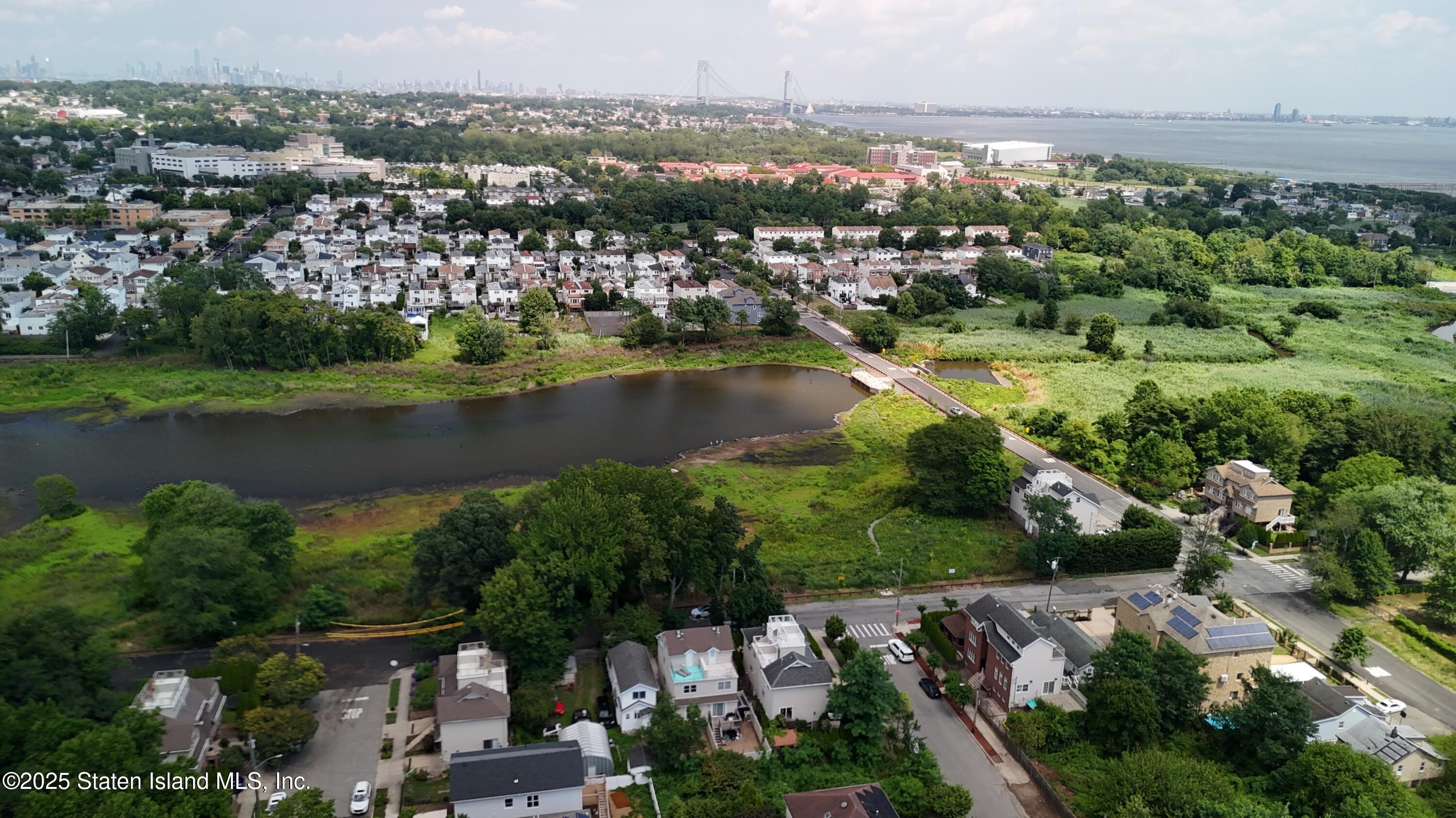 188 Graham Boulevard B, Staten Island, NY, 10305 image 30