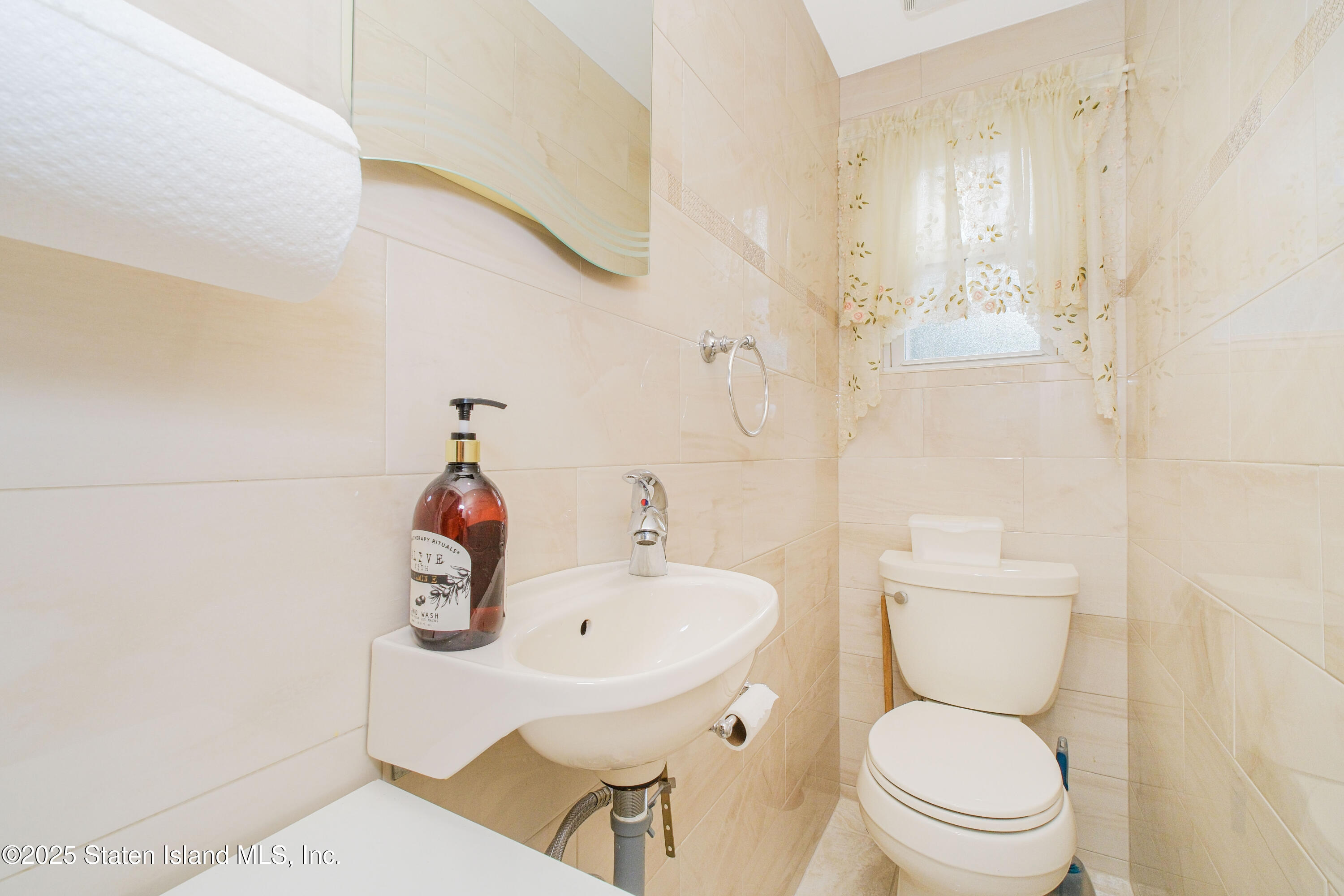 326 Chesterton Avenue, Staten Island, NY, 10306 image 13
