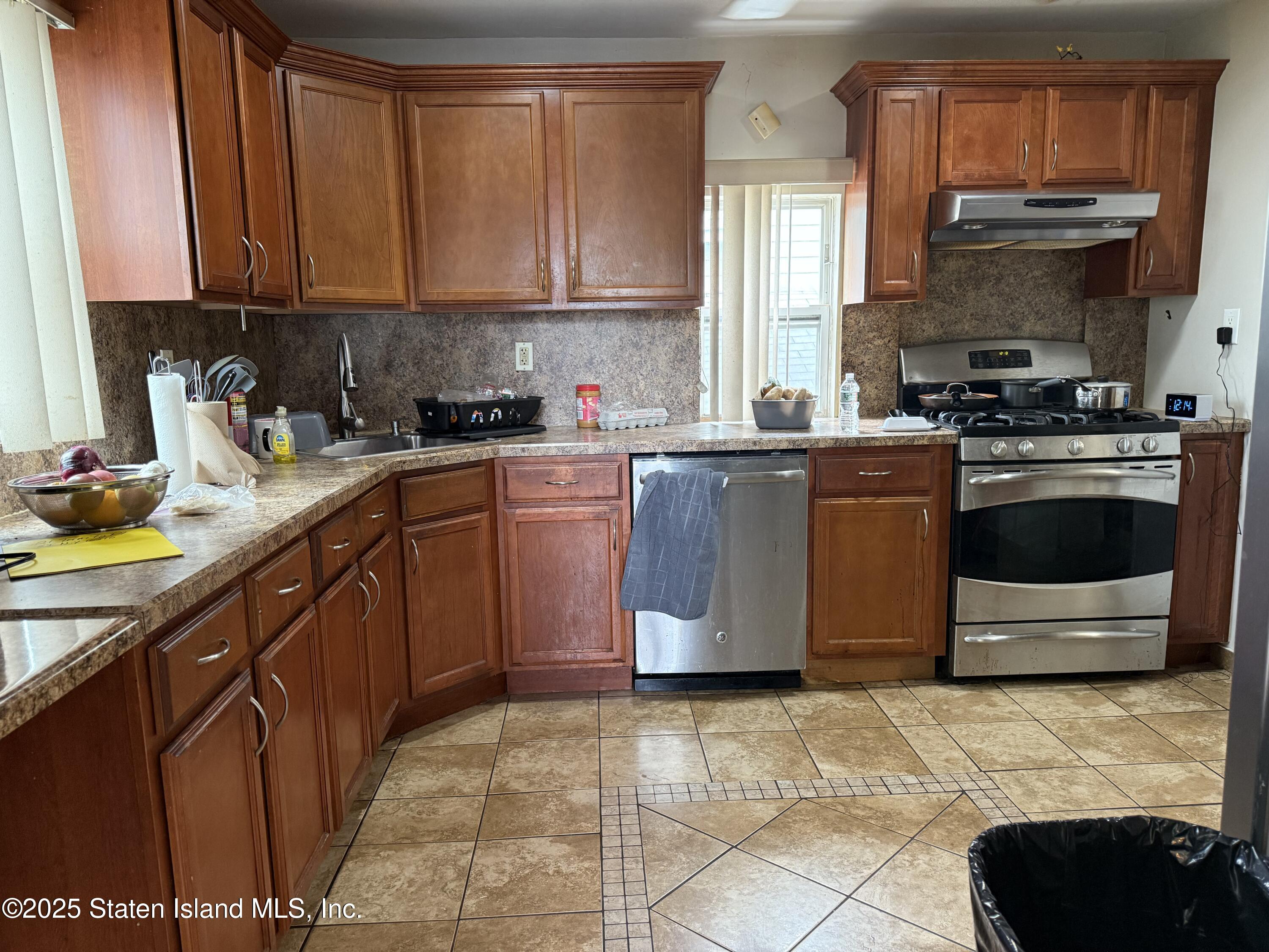 21 Trinity Place, Staten Island, NY, 10310 image 25