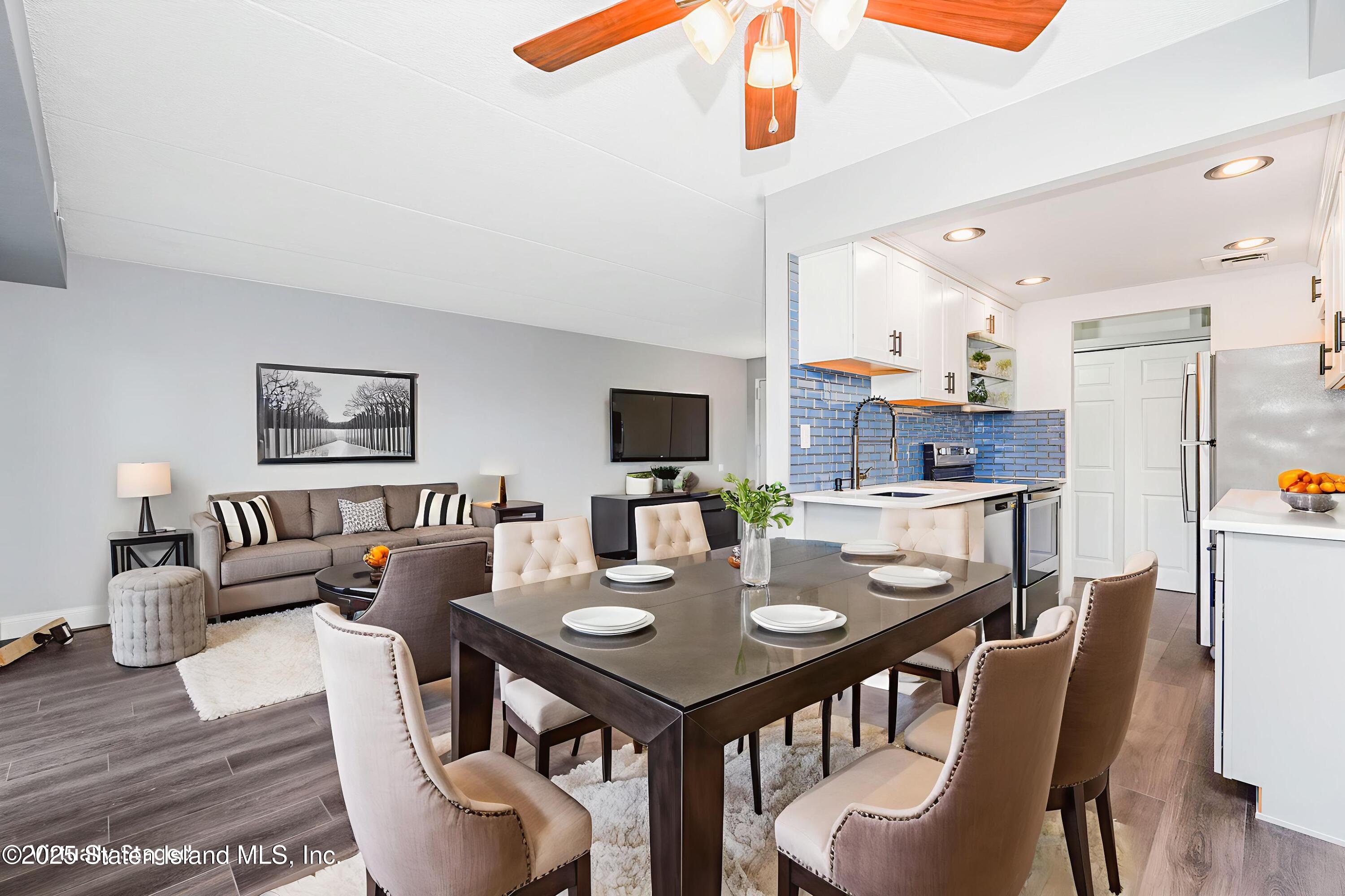 11 Windham Loop #3ii, Staten Island, NY, 10314