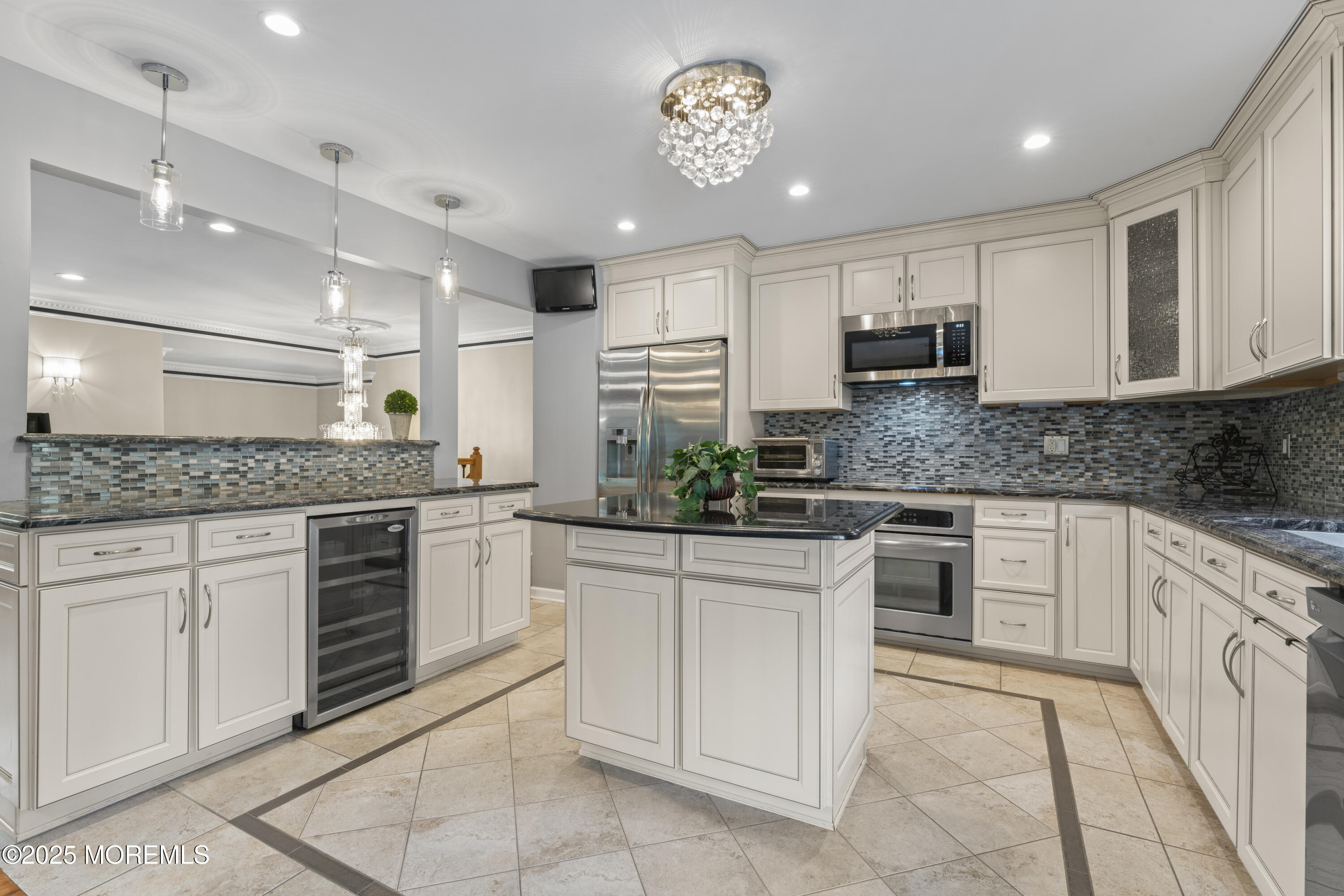1 Vicksburg Drive, Manalapan, NJ, 07726 image 11