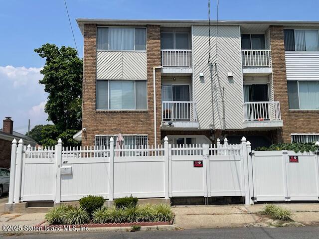 67 Husson Street, Staten Island, NY, 10305
