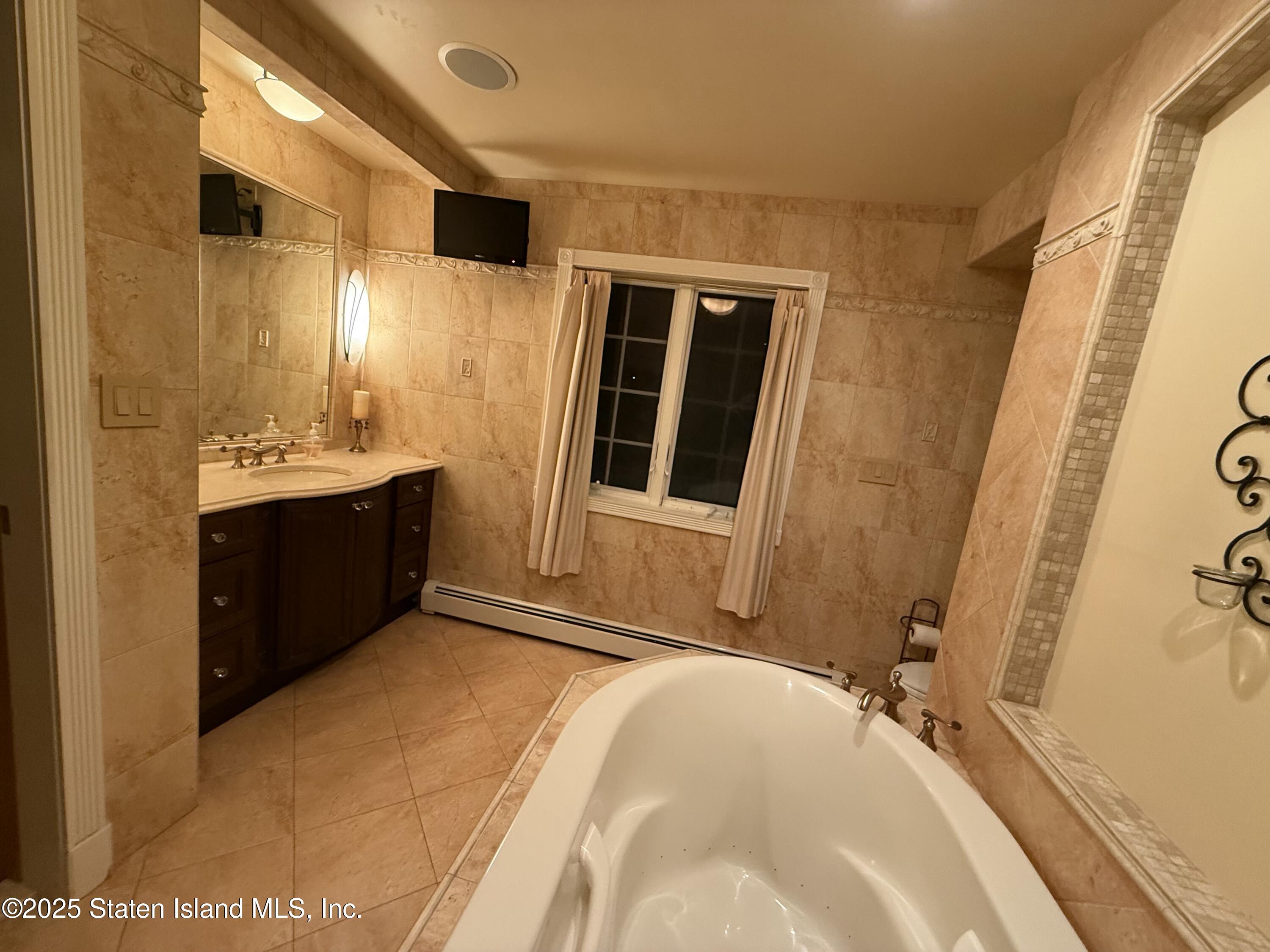 110 Kissel Avenue, Staten Island, NY, 10310 image 28