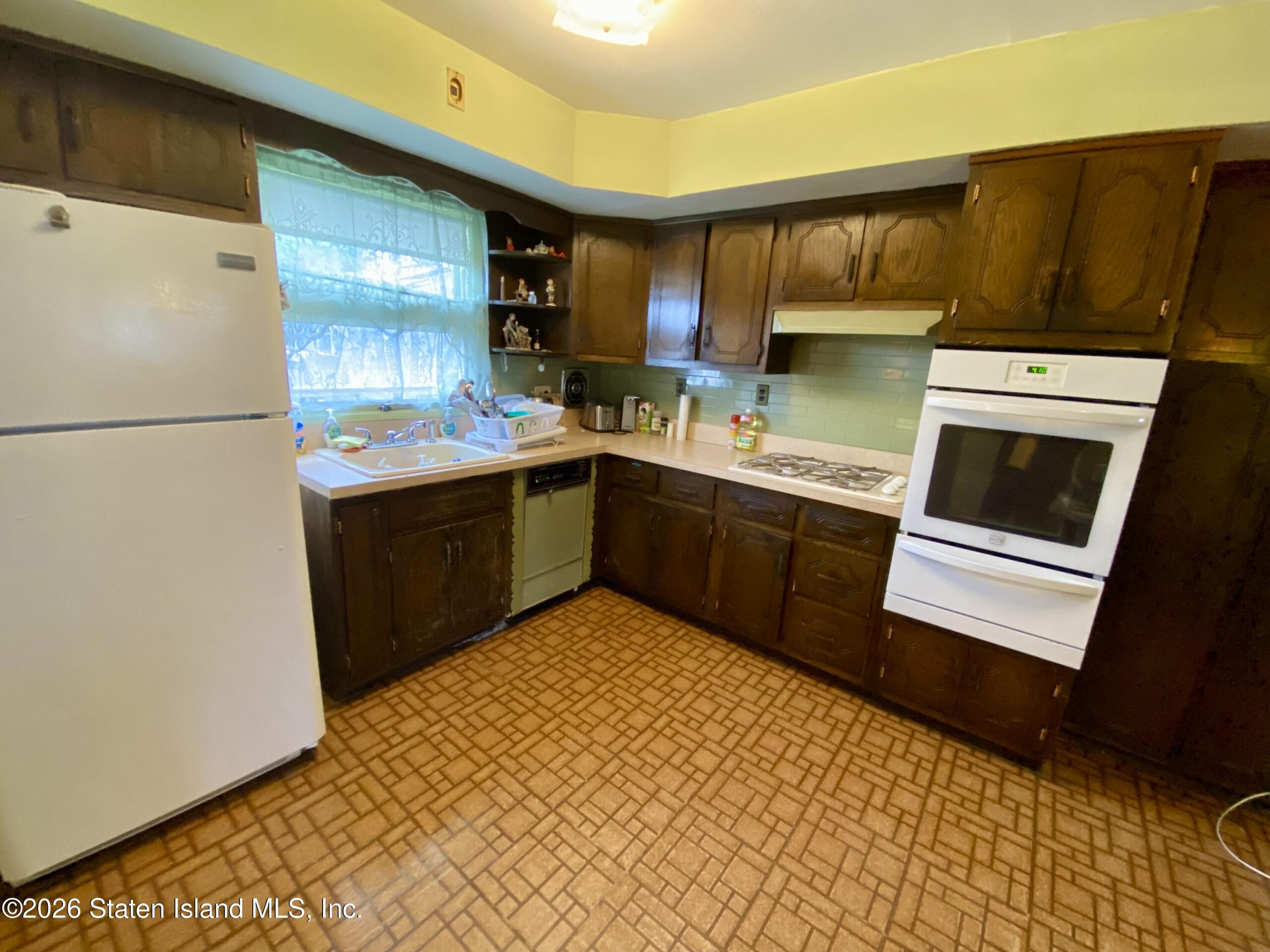 32 Muller Avenue, Staten Island, NY, 10314 image 7