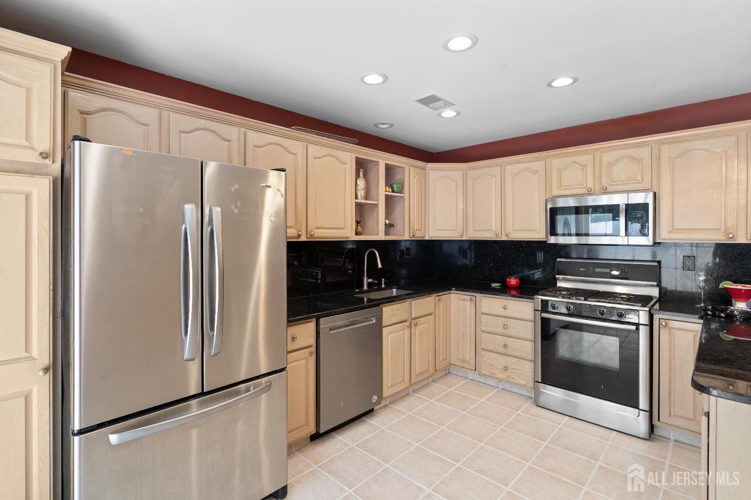 403 Canterbury Way, South Brunswick, NJ, 08540 image 21